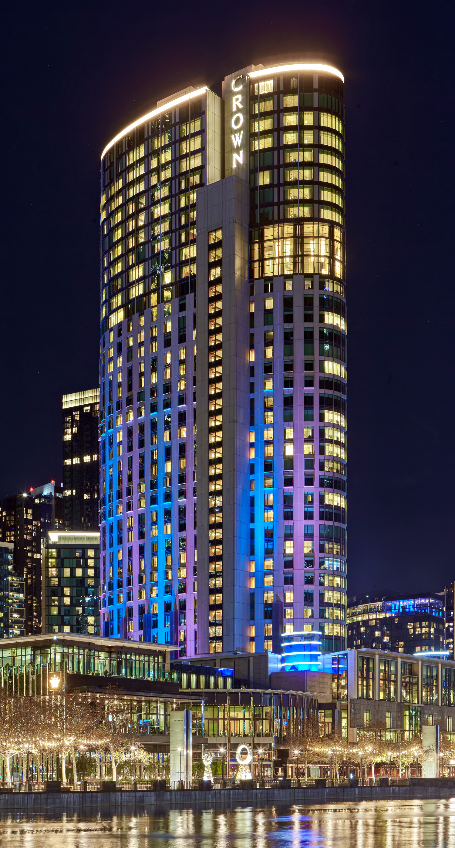 Crown Towers, Melbourne - View from the north. © Mathias Beinling