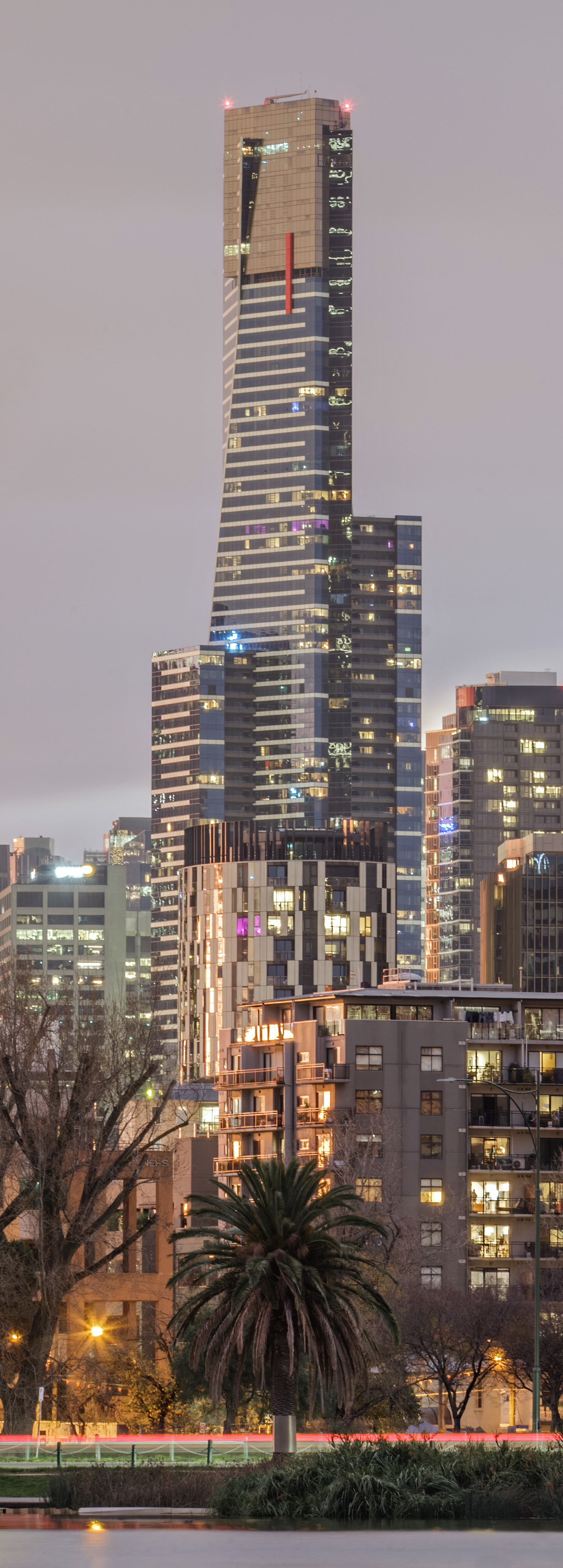 Eureka Tower, Melbourne - View from Albert Park. © Mathias Beinling