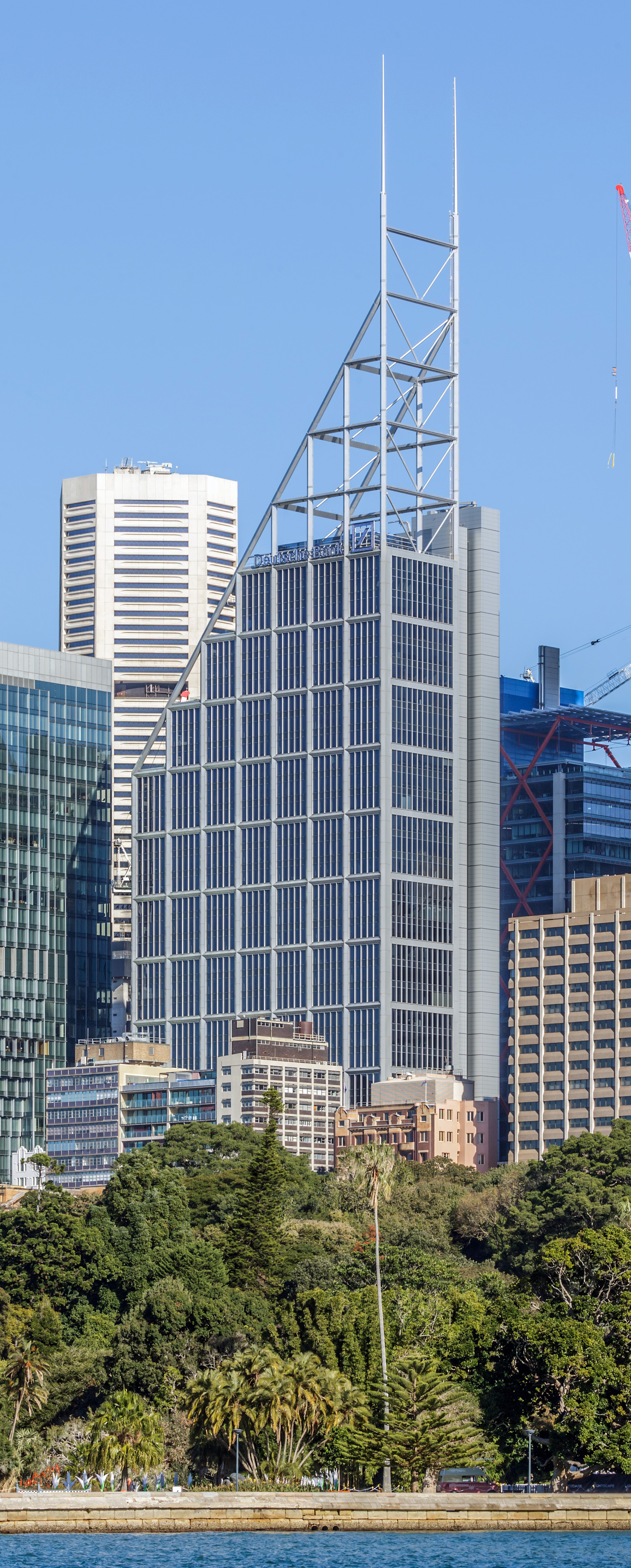 Deutsche Bank Place, Sydney - View from the northeast. © Mathias Beinling