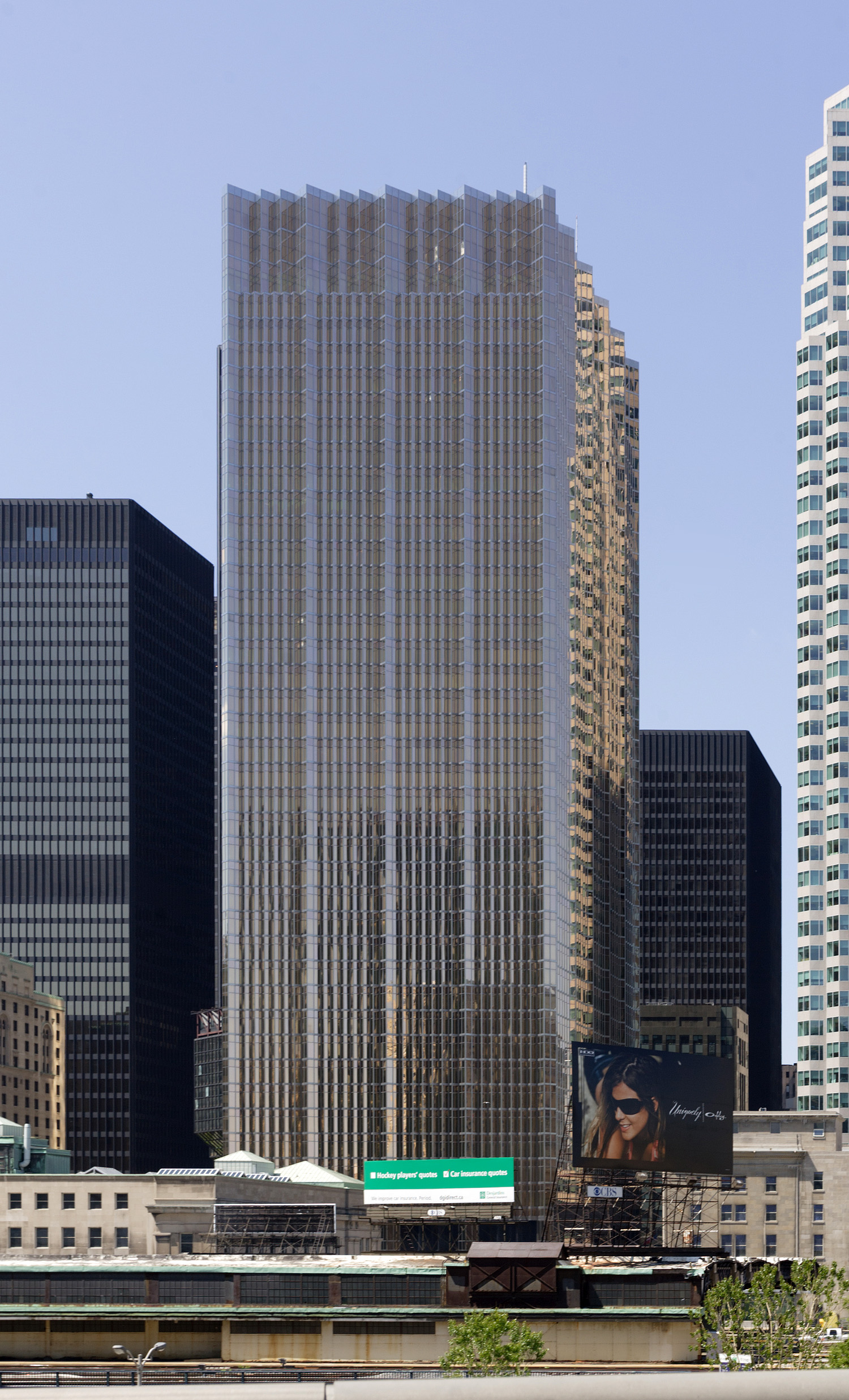 Royal Bank Plaza South, Toronto - View from the south. © Mathias Beinling