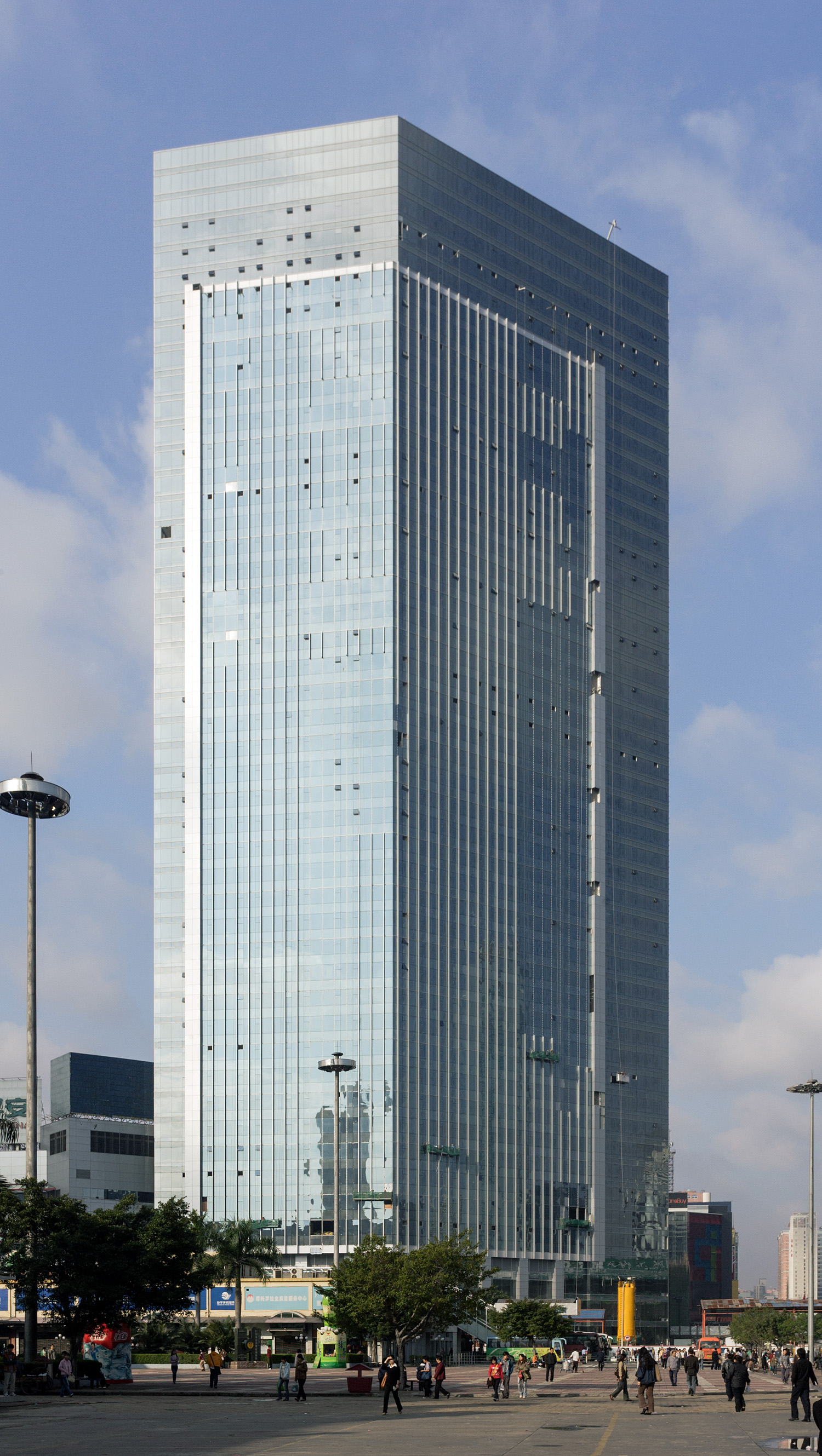 Teem Plaza East Tower, Guangzhou - View from the east. © Mathias Beinling