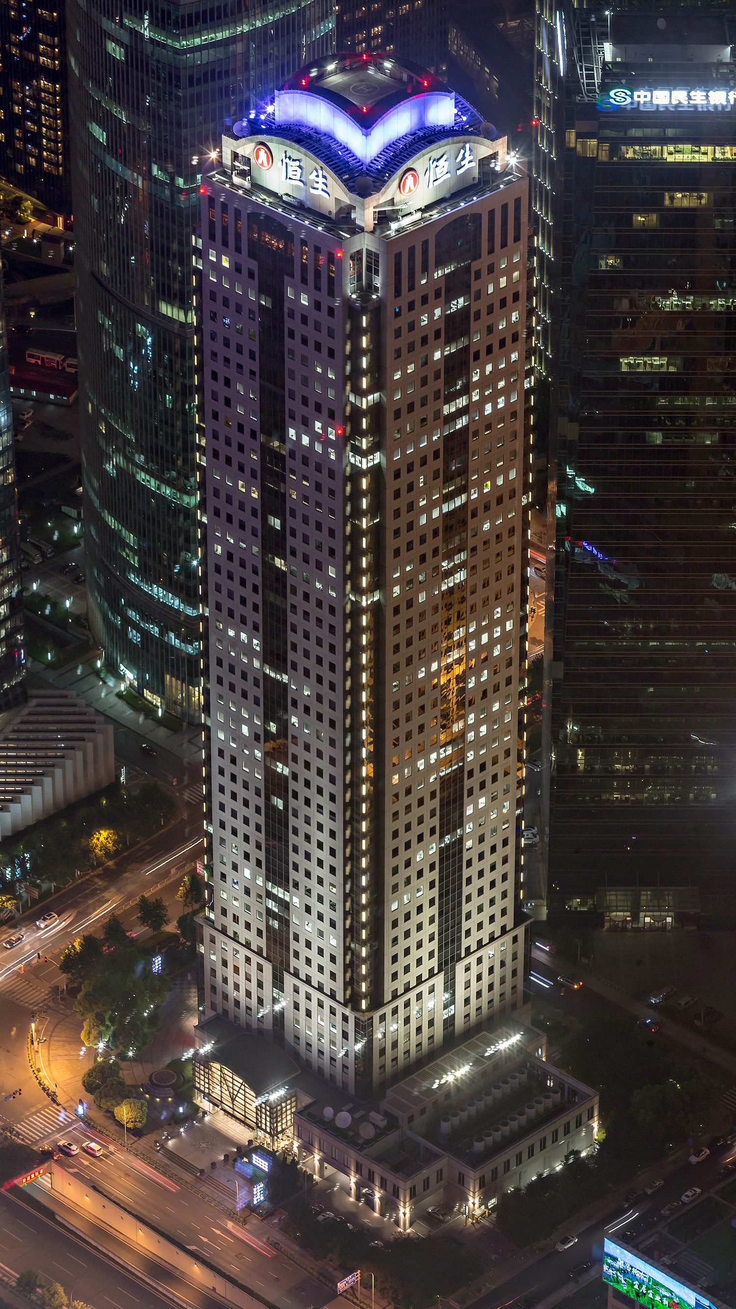HSBC Tower, Shanghai - View from Shanghai Tower. © Mathias Beinling