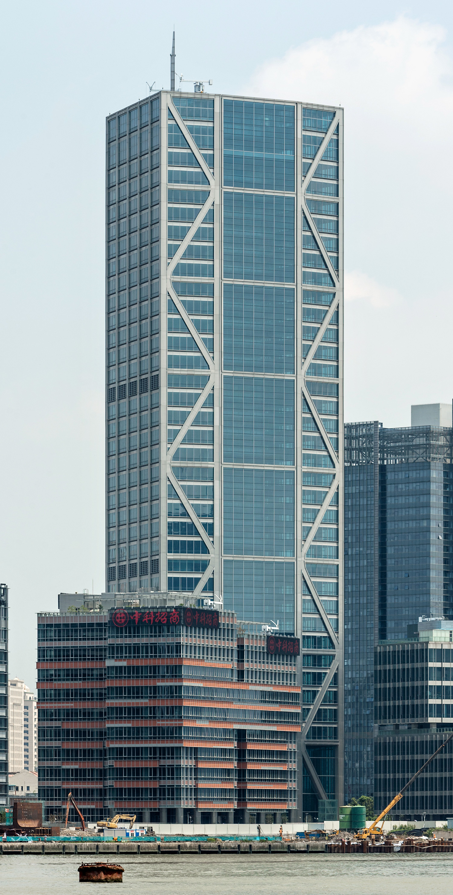 No. 1 Shanghai, Shanghai - View across Huangpu River. © Mathias Beinling