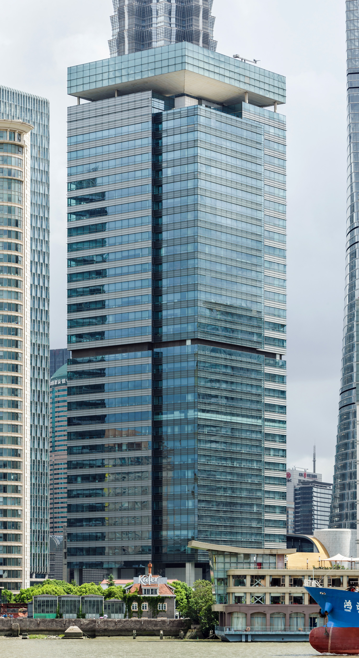 Oriental Financial Center, Shanghai - View across Huangpu River. © Mathias Beinling