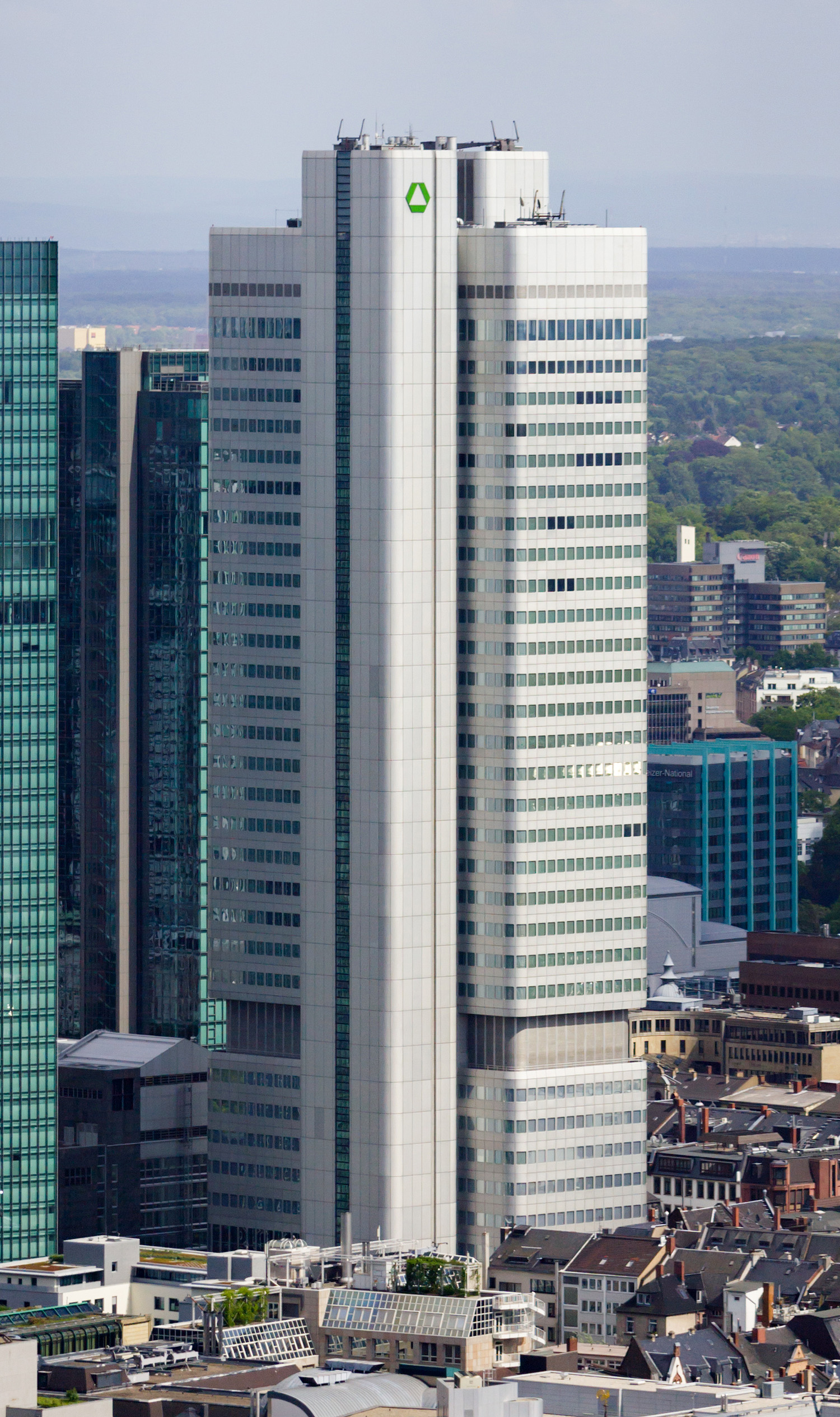 Silver Tower, Frankfurt - View from Westend Gate. © Mathias Beinling