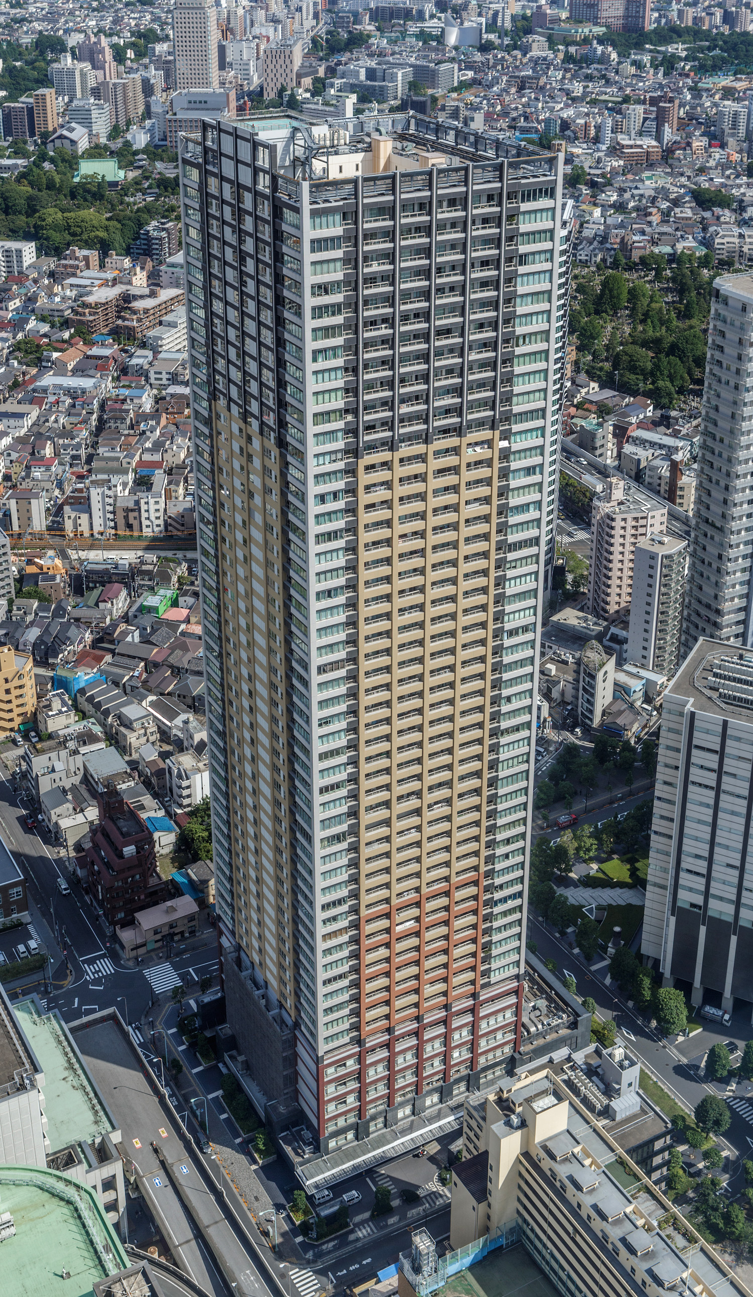 Owl Tower, Tokyo - View from Sunshine 60 Tower. © Mathias Beinling
