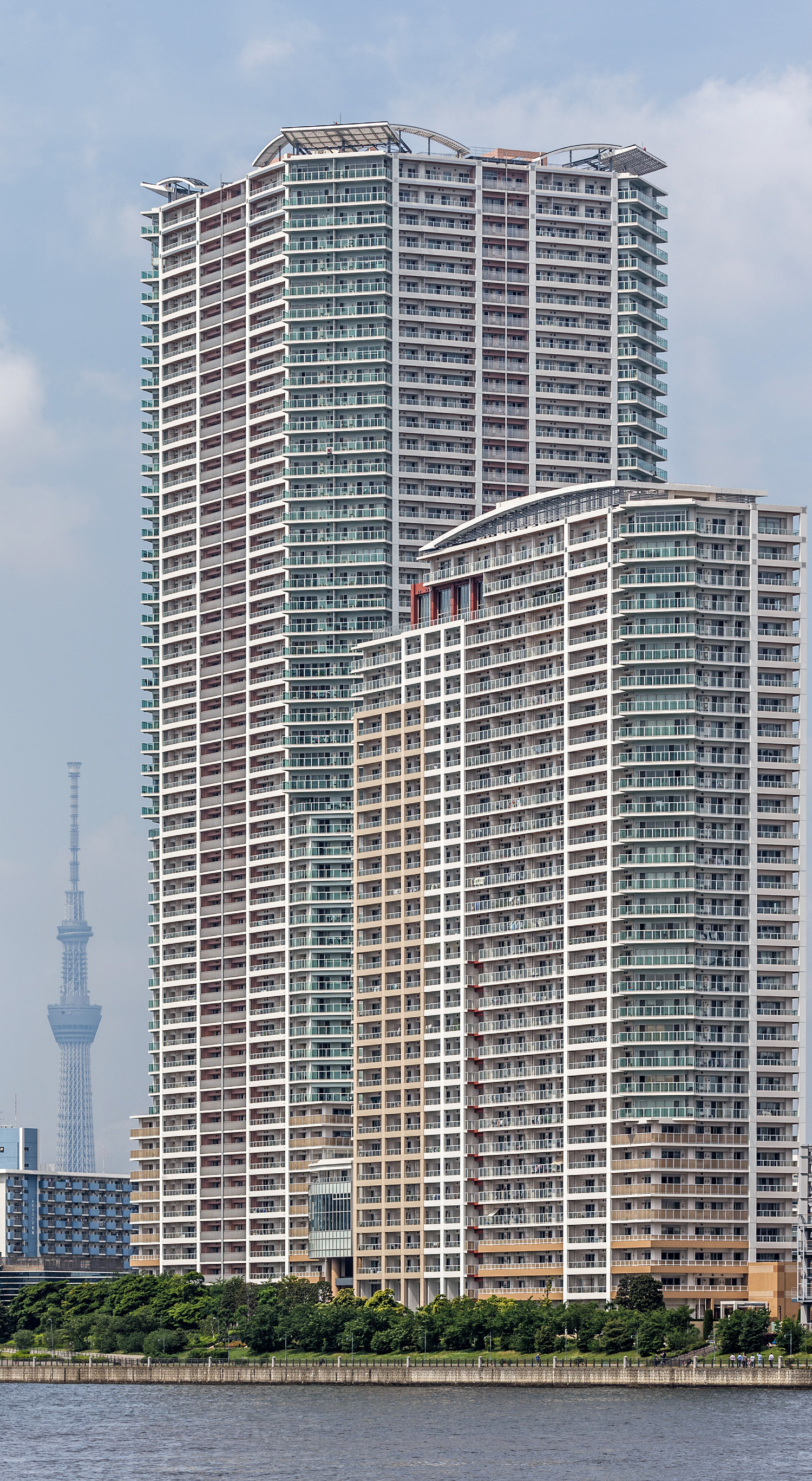 Park City Toyosu Building A, Tokyo - View from the south. © Mathias Beinling