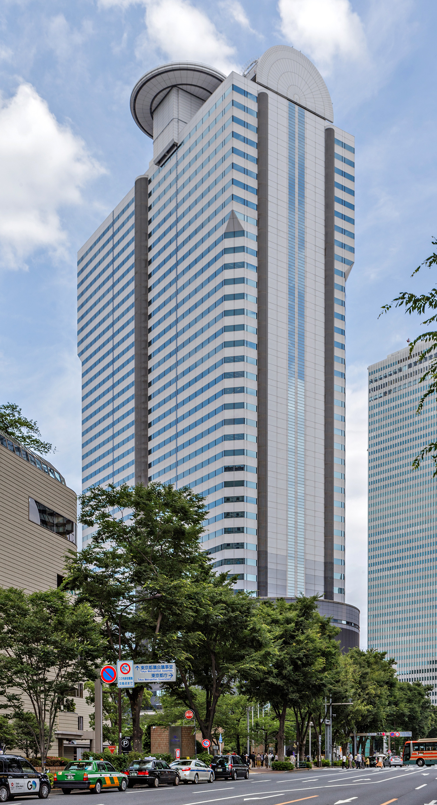 Shinjuku I-Land Tower, Tokyo - View from the southwest. © Mathias Beinling