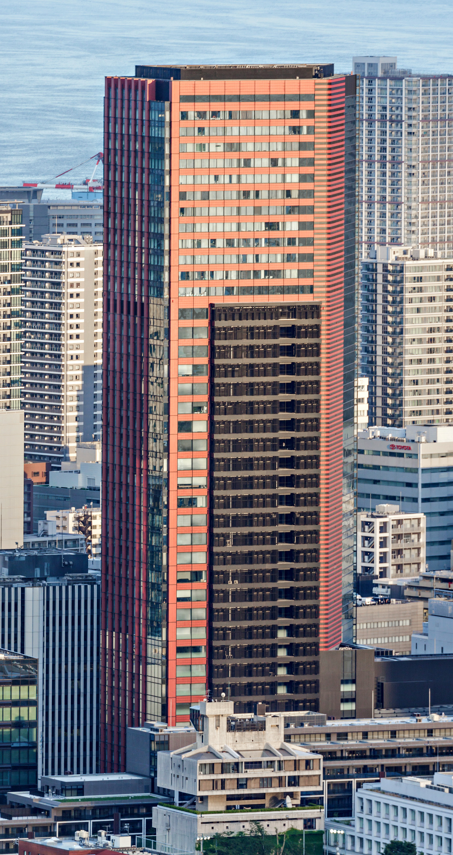 Sumitomo Fudosan Mita Twin Building West, Tokyo - View from Tokyo Tower. © Mathias Beinling