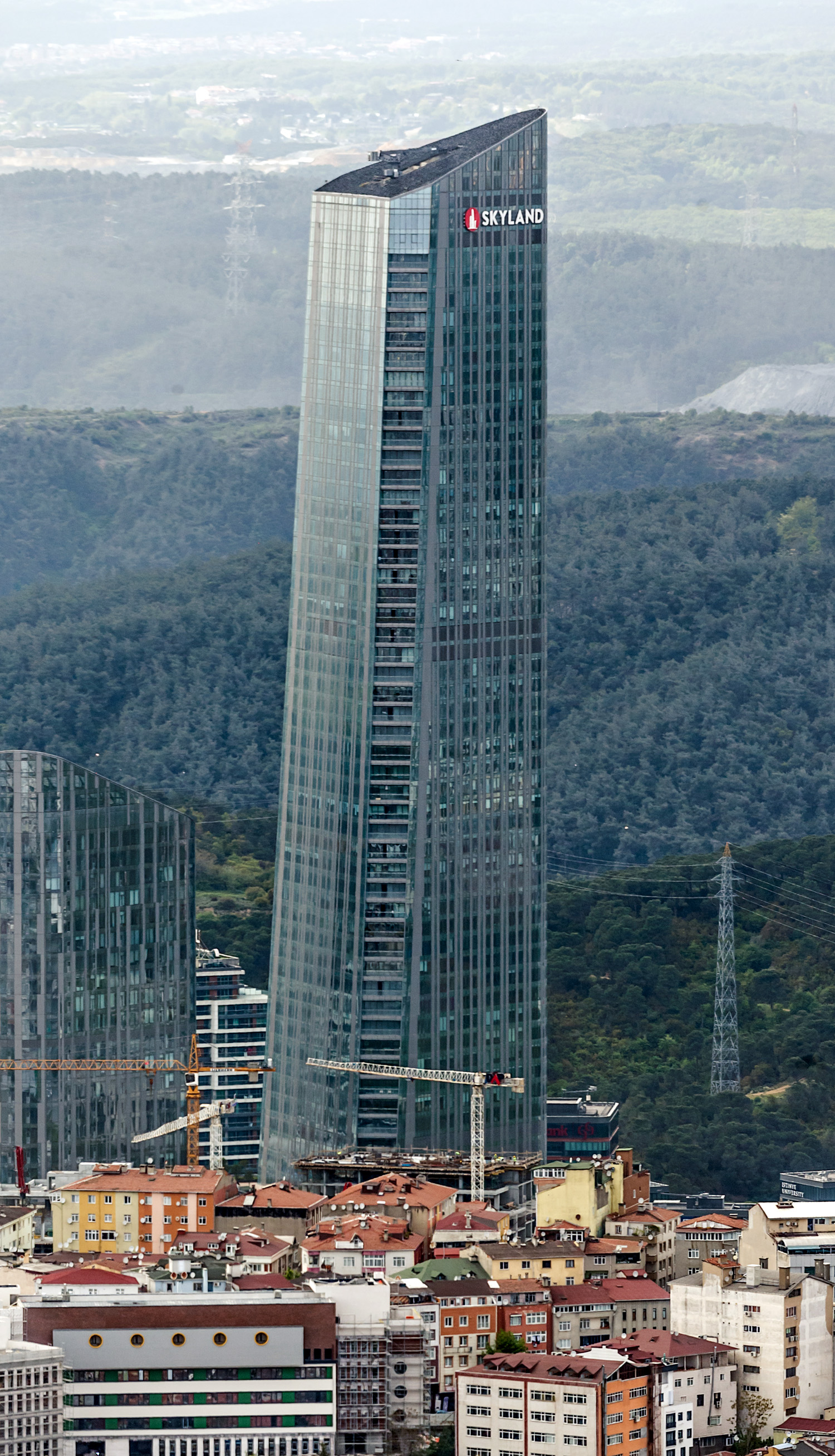Skyland Office Tower, Istanbul - View from Sapphire Tower. © Mathias Beinling