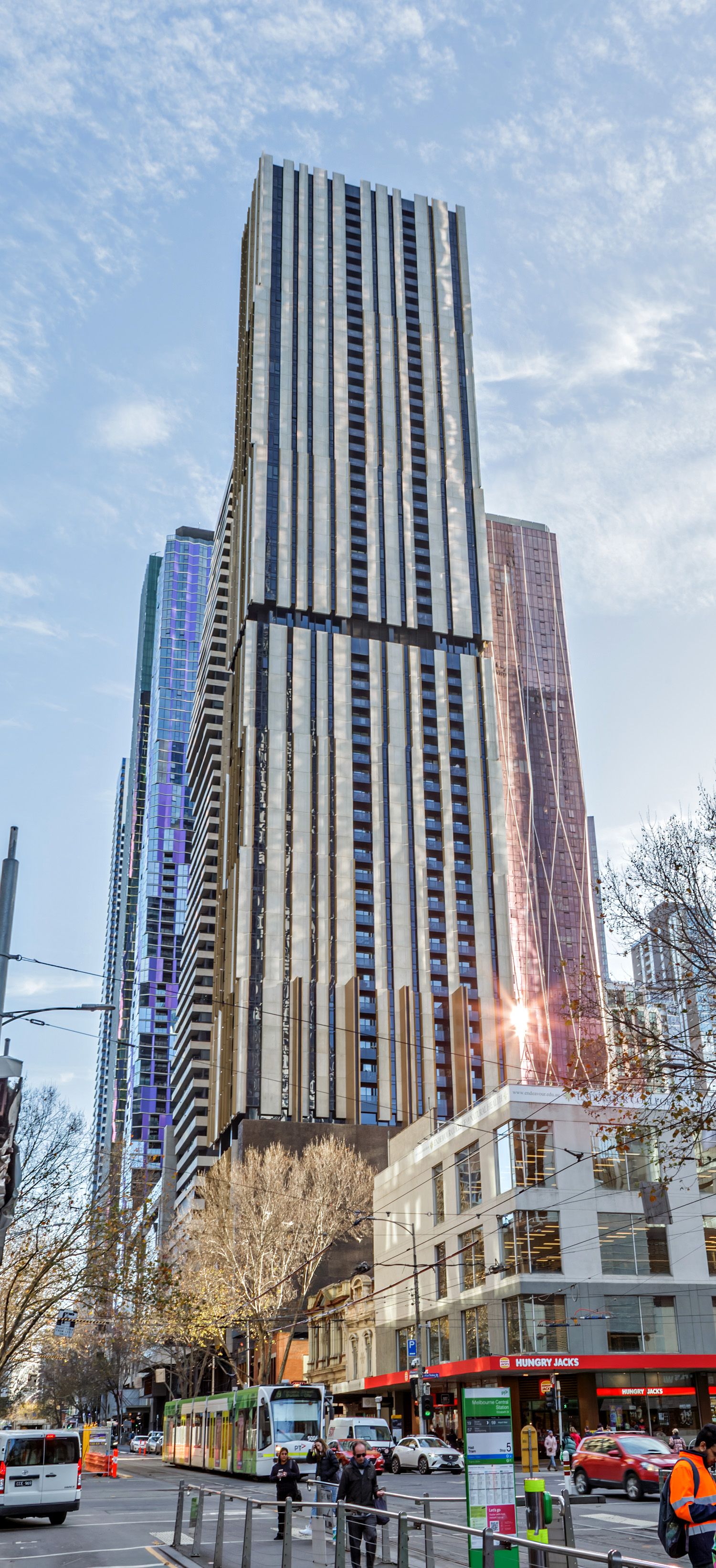 Empire Melbourne, Melbourne - View from the south. © Mathias Beinling