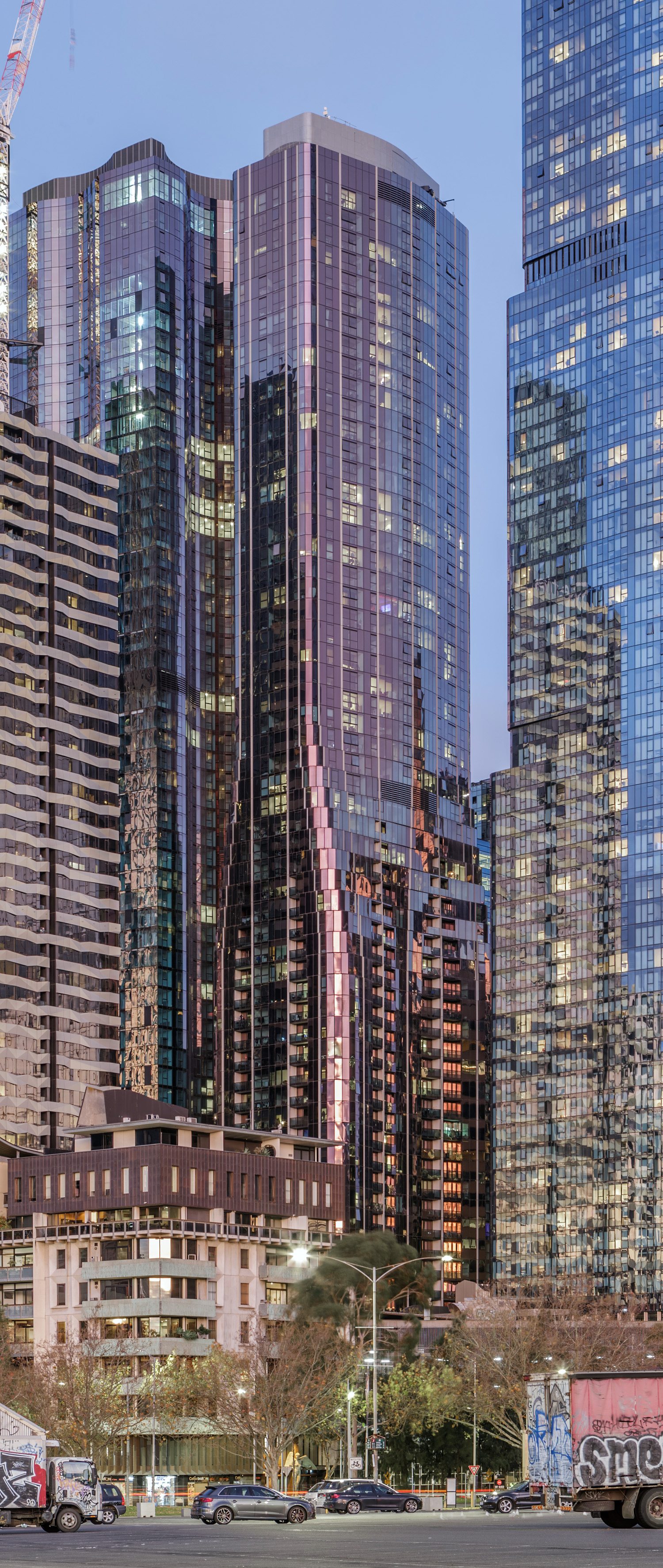 Eq. Tower, Melbourne - View from the northwest. © Mathias Beinling
