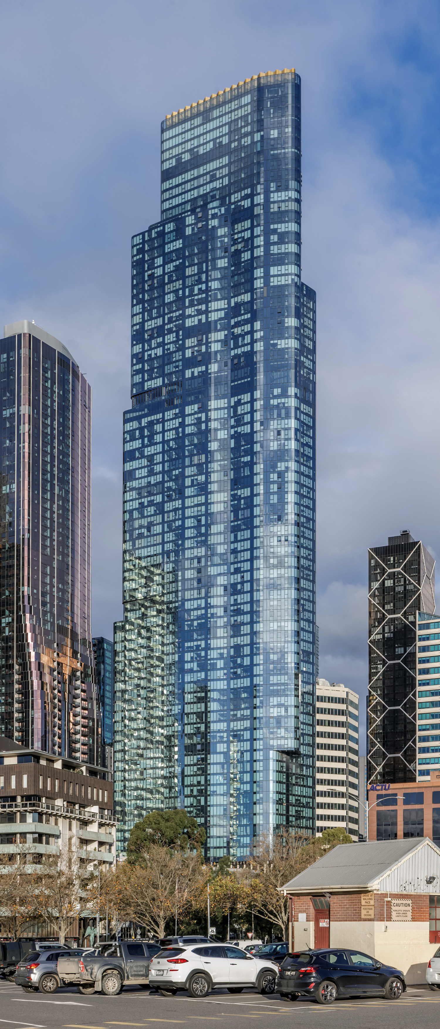 Queens Place North Tower, Melbourne - View from the northwest. © Mathias Beinling