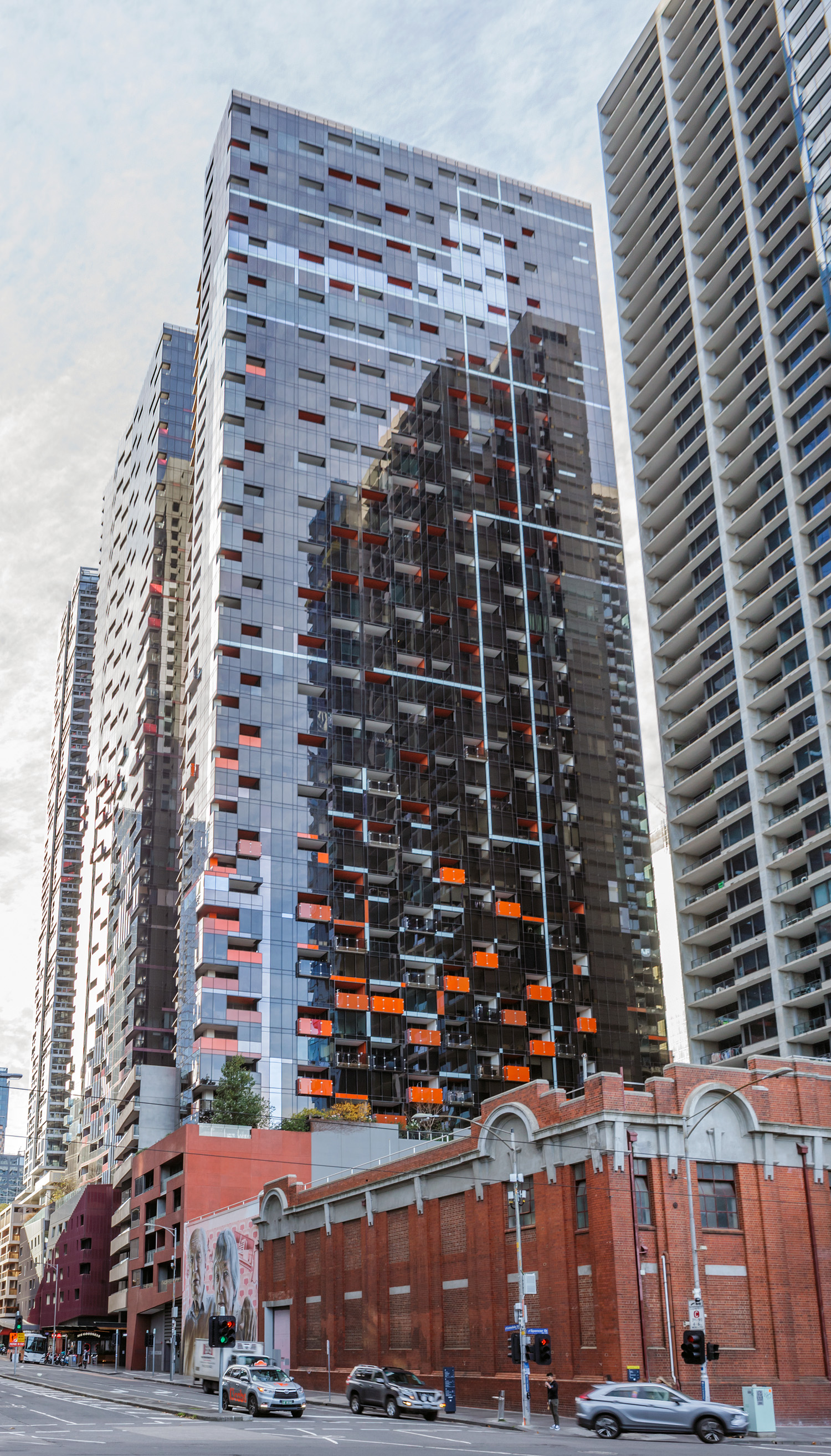 Upper West Side Tower 2 Madison, Melbourne - View from the west. © Mathias Beinling