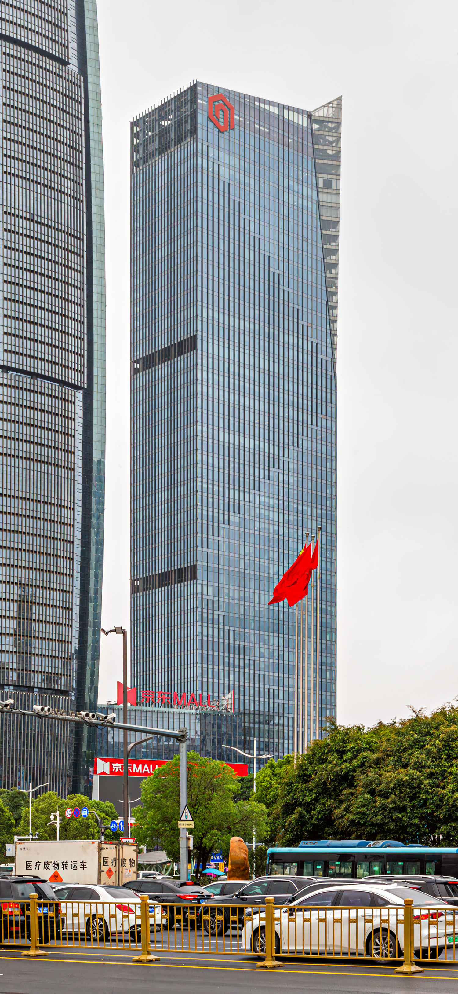 Jiahong Zhen Xing Center, Dongguan - View from the north. © Mathias Beinling