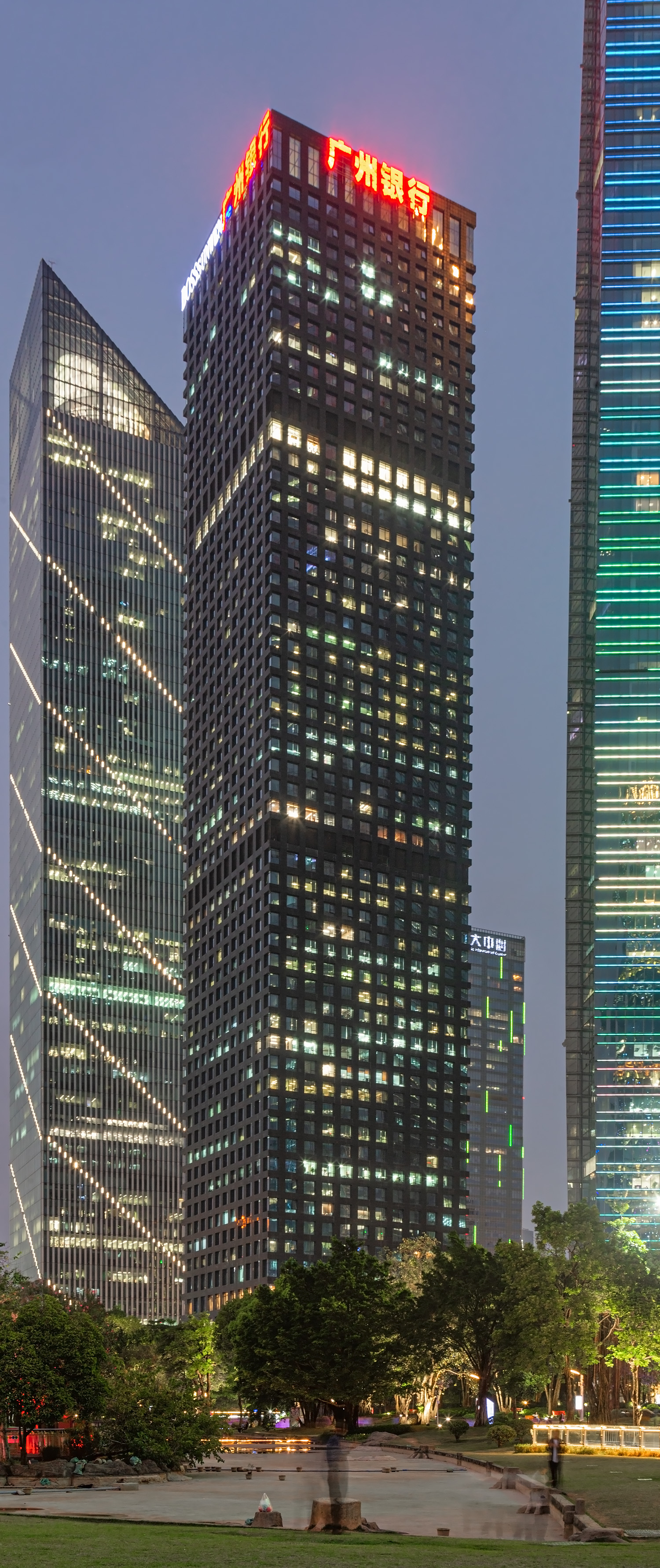 Bank of Guangzhou Tower, Guangzhou - View from the southwest. © Mathias Beinling