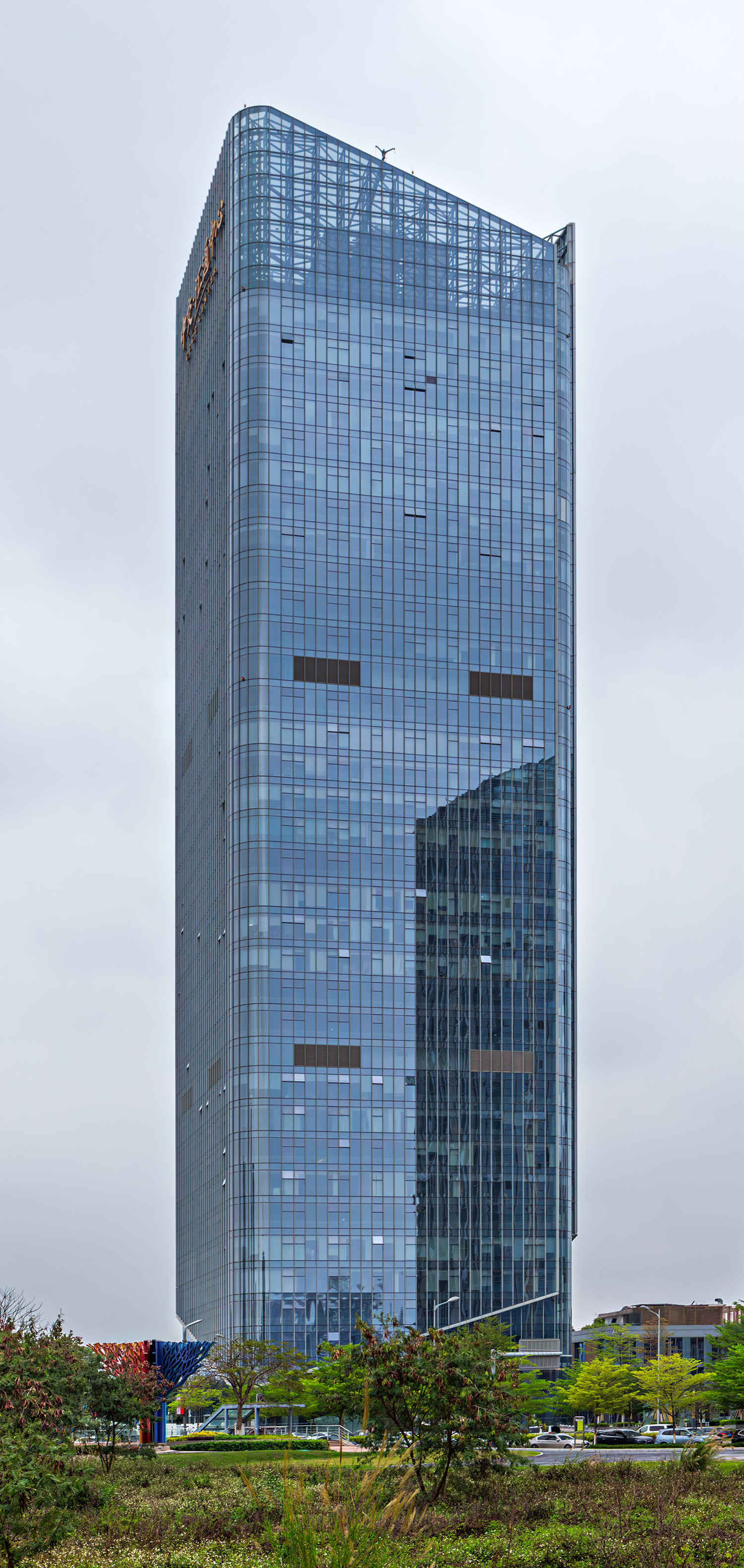 CCCC Huitong Plaza, Guangzhou - View from the southwest. © Mathias Beinling