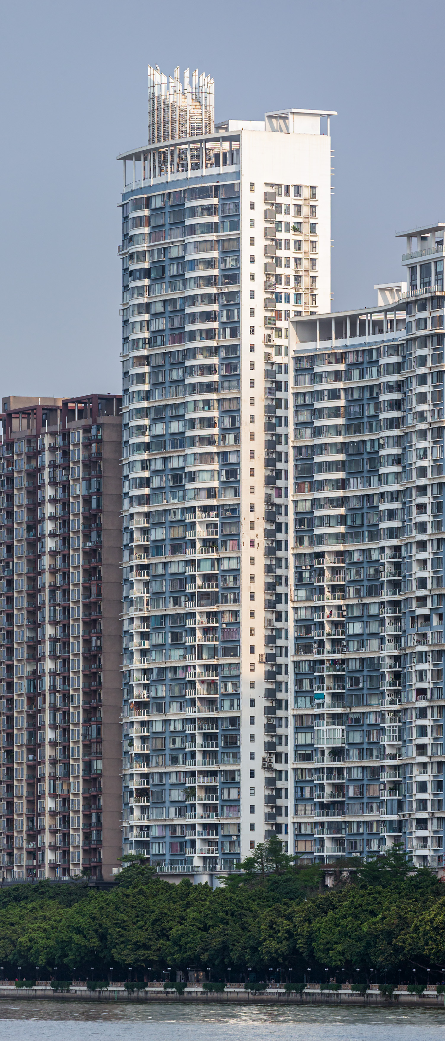 CITIC Junting A and B, Guangzhou - View from the west. © Mathias Beinling