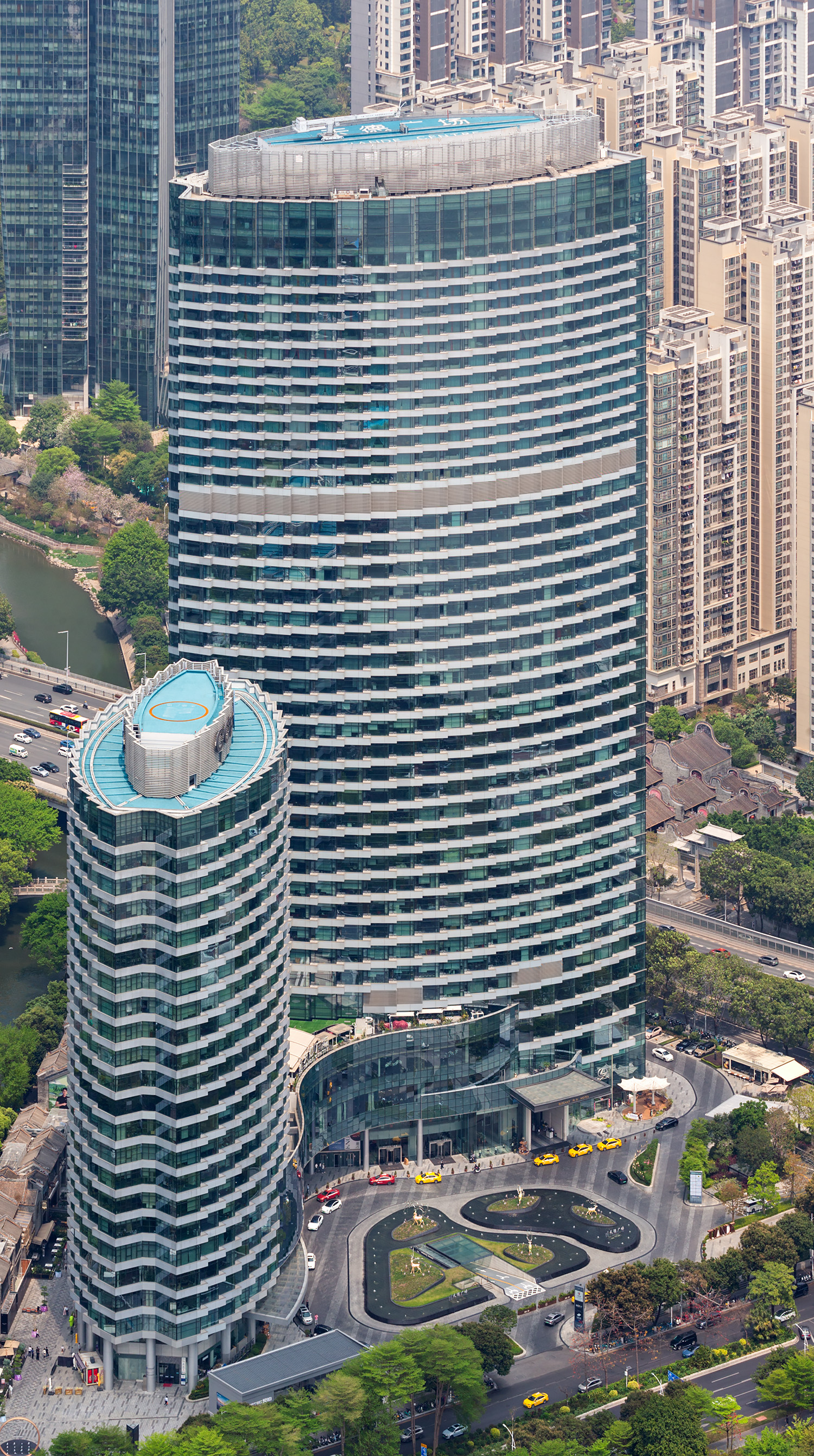Elegant Hotel, Guangzhou - View from Canton Tower. © Mathias Beinling
