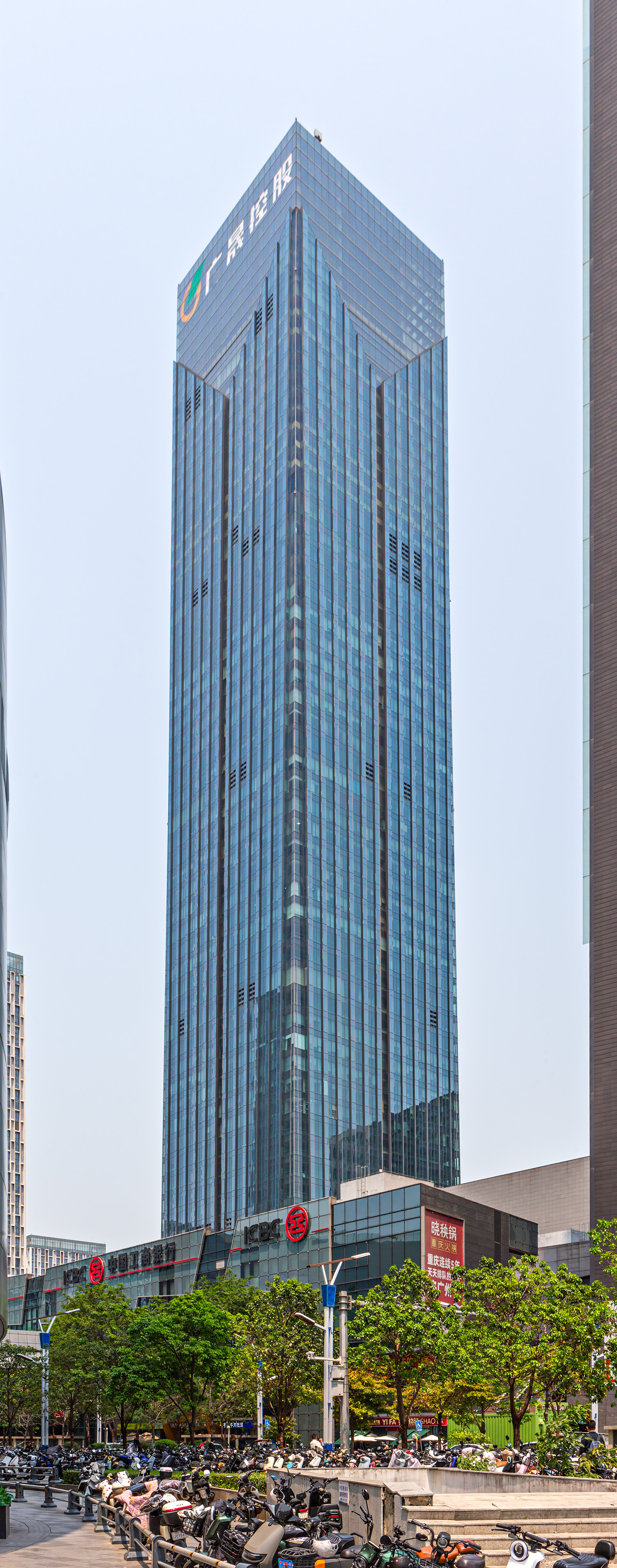 Grand City Main Tower, Guangzhou - View from the south. © Mathias Beinling