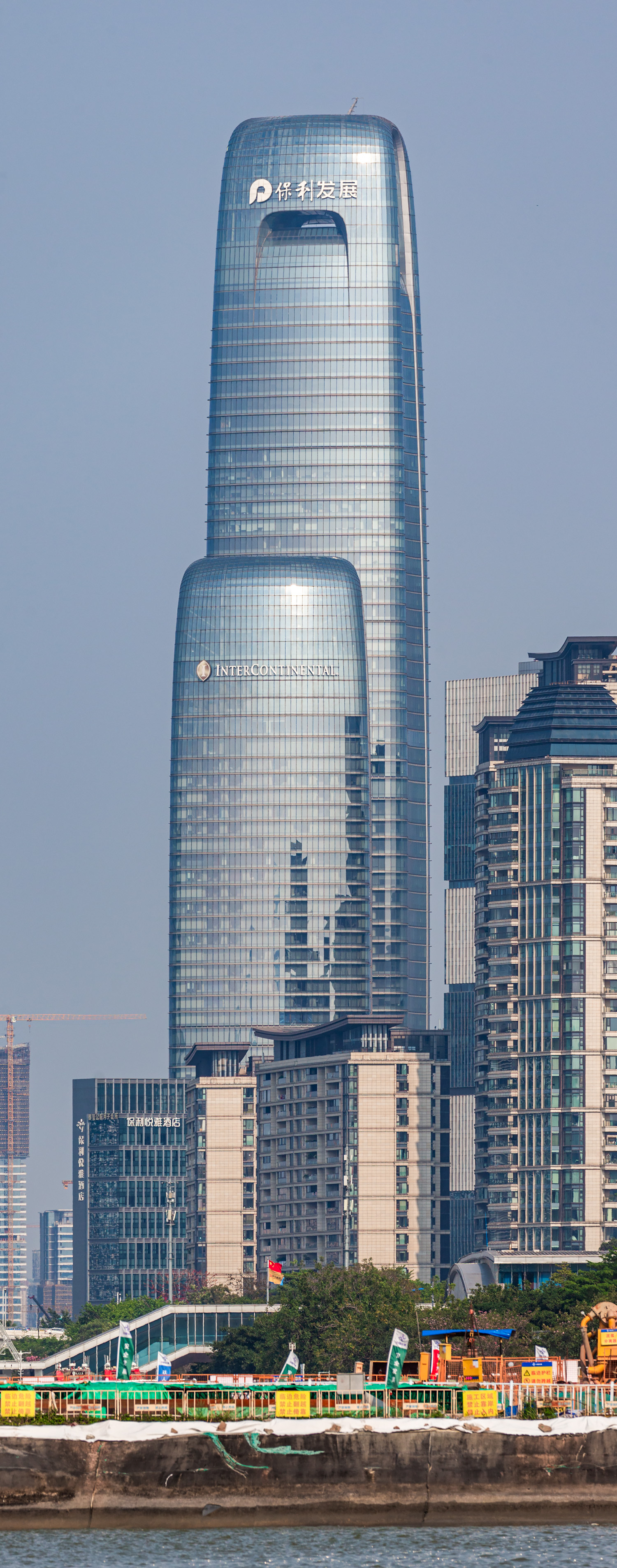 Poly Pazhou C2, Guangzhou - View from the west. © Mathias Beinling