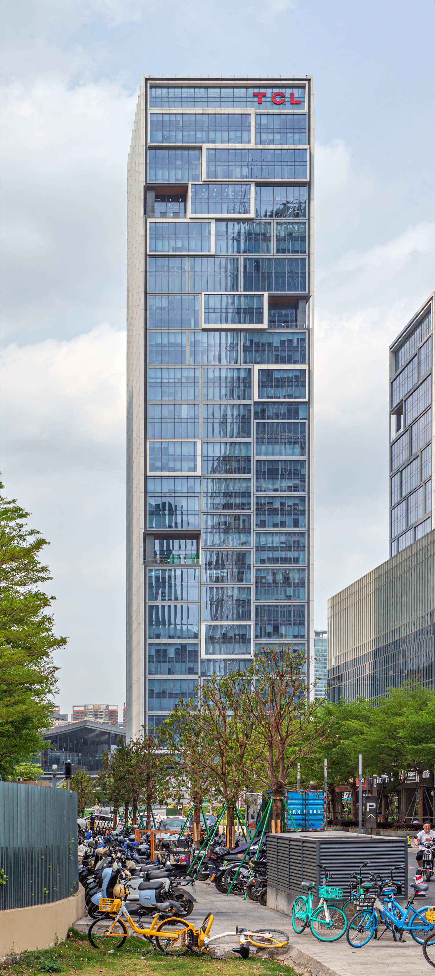 TCL South China Headquarters, Guangzhou - View from the south. © Mathias Beinling