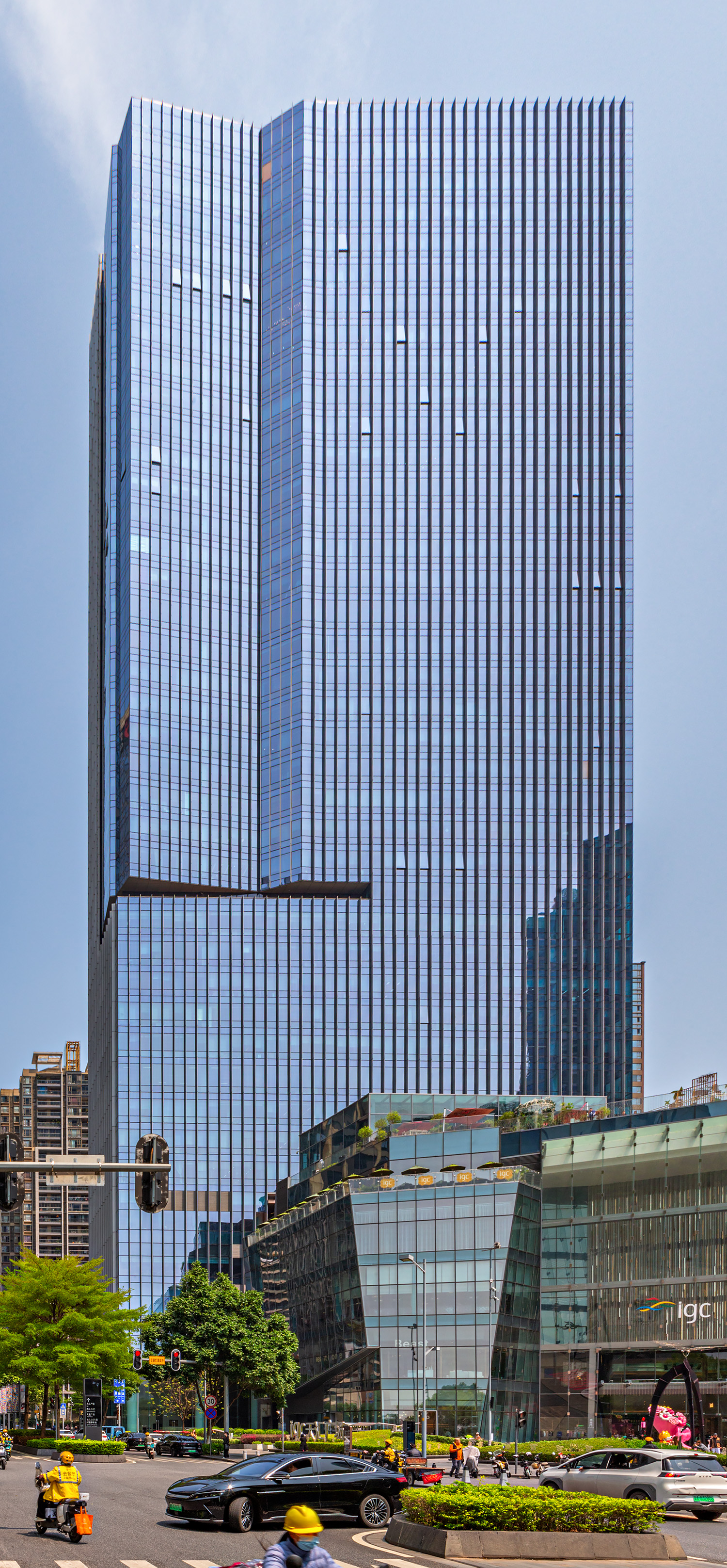 Tianhui Plaza Tower C1, Guangzhou - View from the southwest. © Mathias Beinling