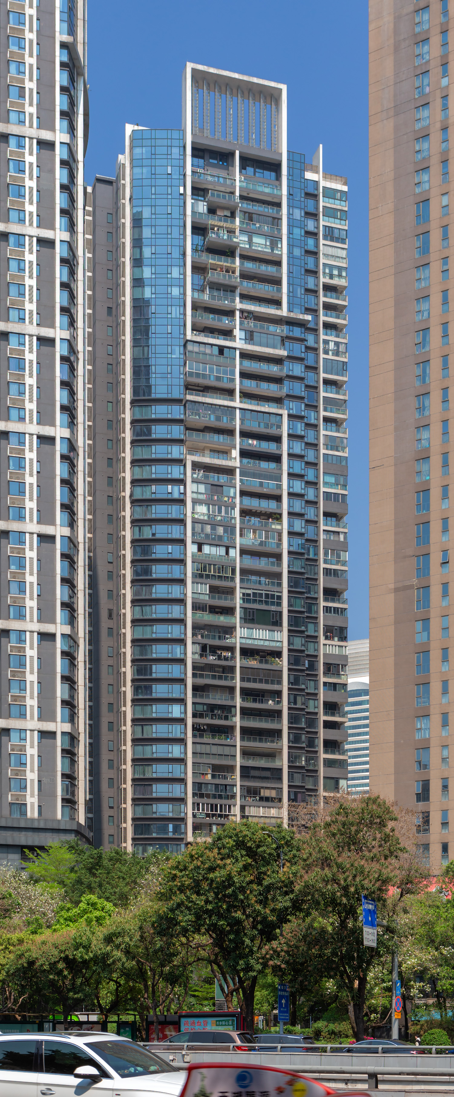 Xinghui Yunjin Tower 4, Guangzhou - View from the southwest. © Mathias Beinling