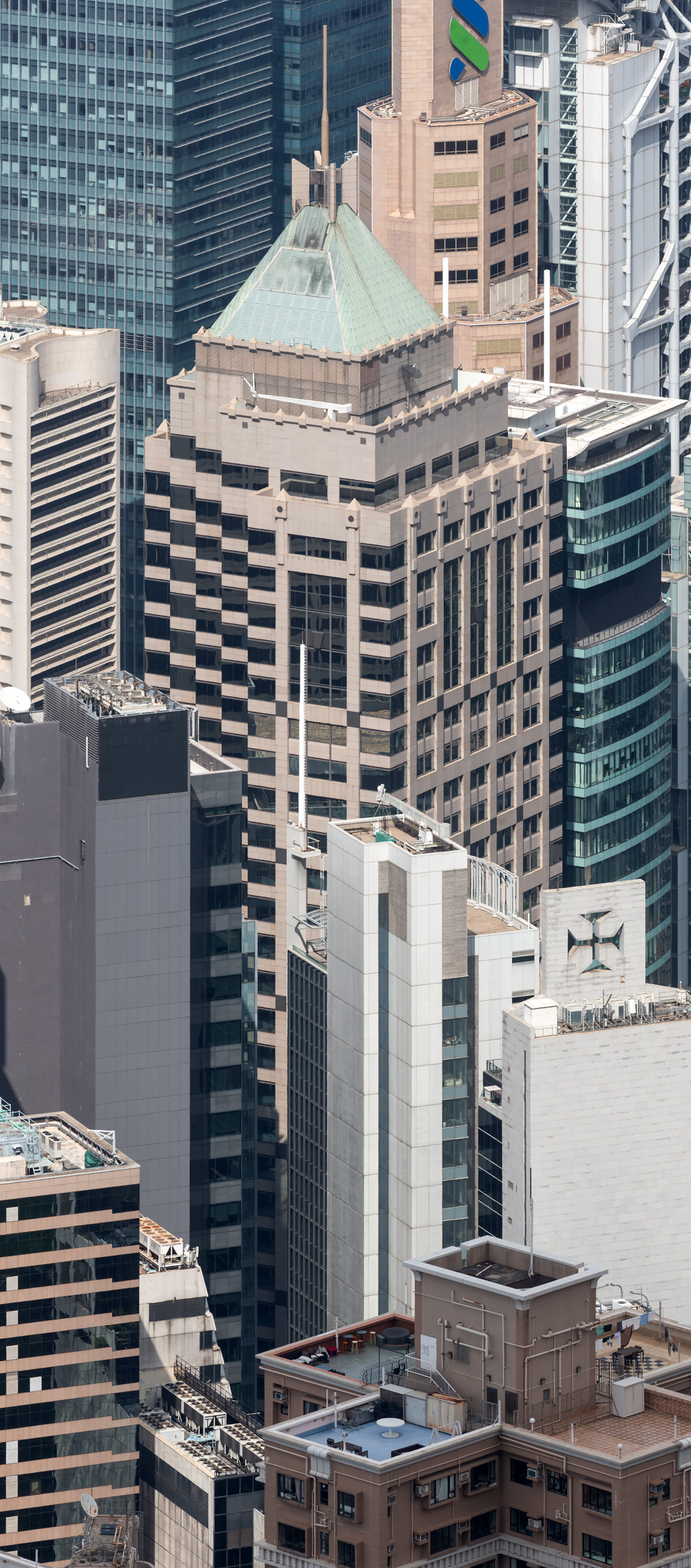 9 Queen�s Road Central - View from Lugard Road