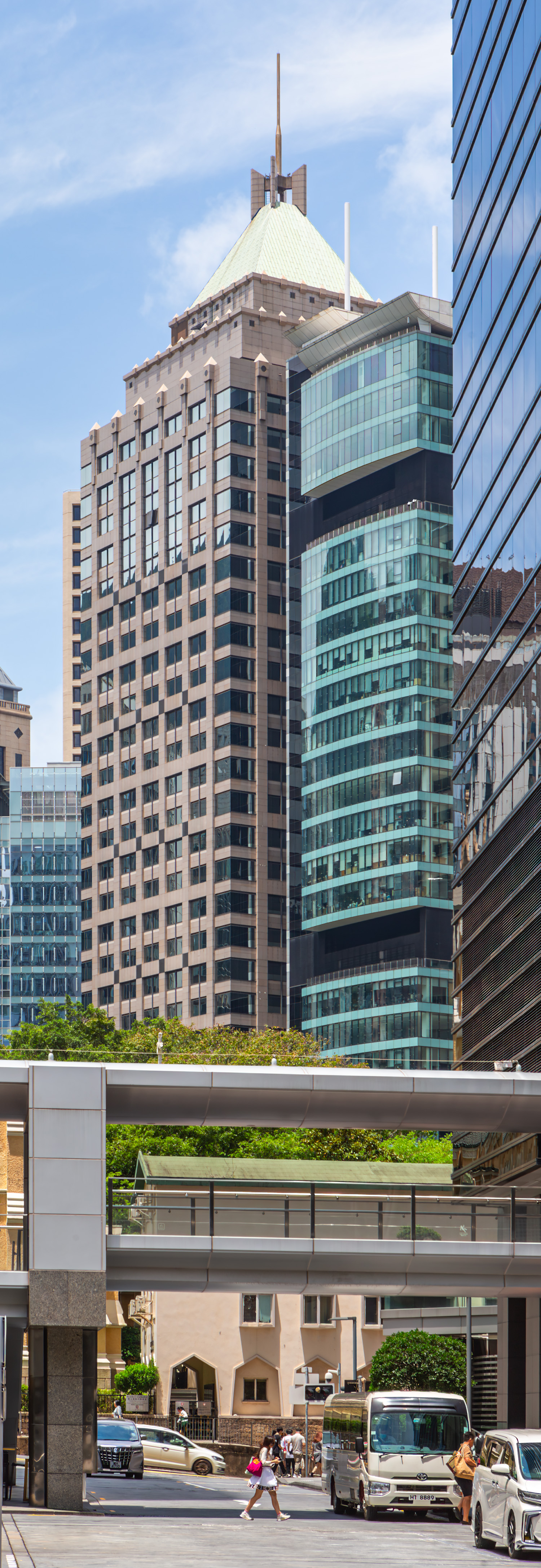 9 Queen�s Road Central - View from the southeast