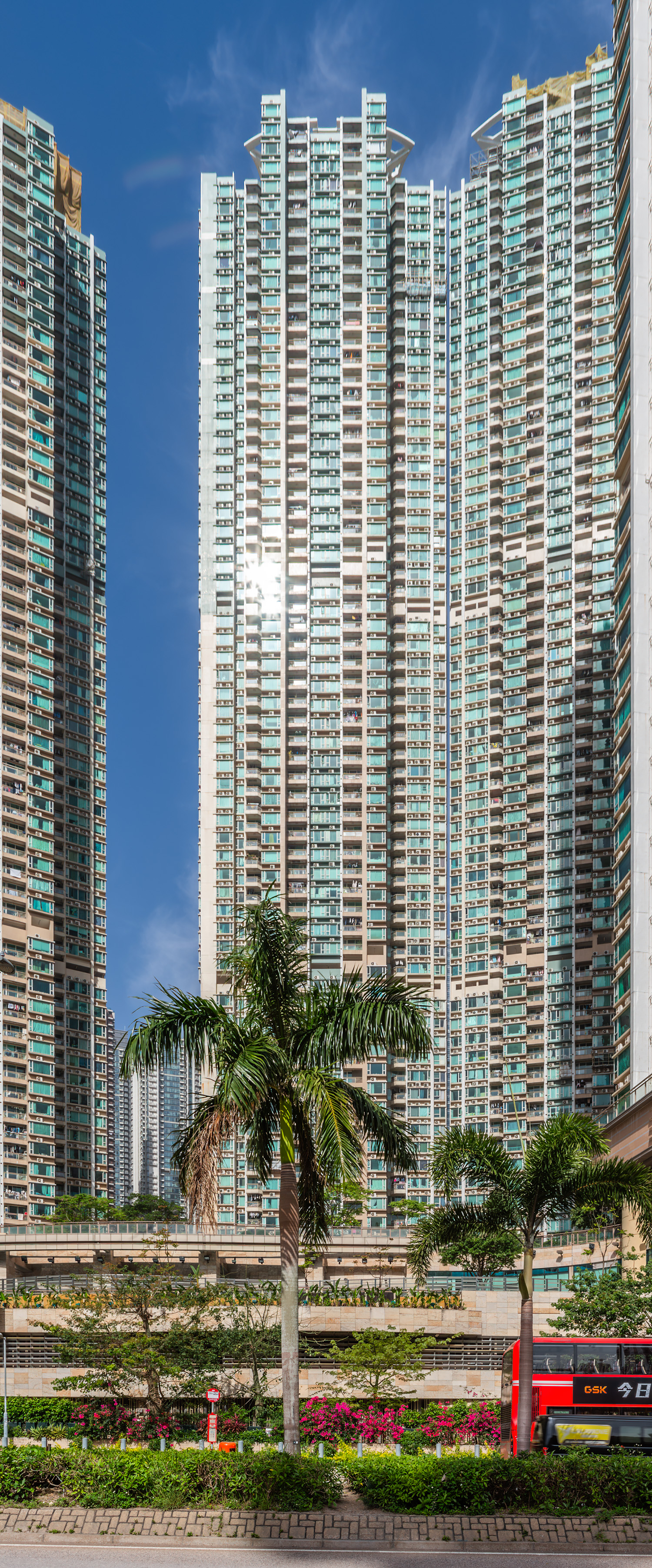 LOHAS Park Le Prime Tower 6 - View from the east
