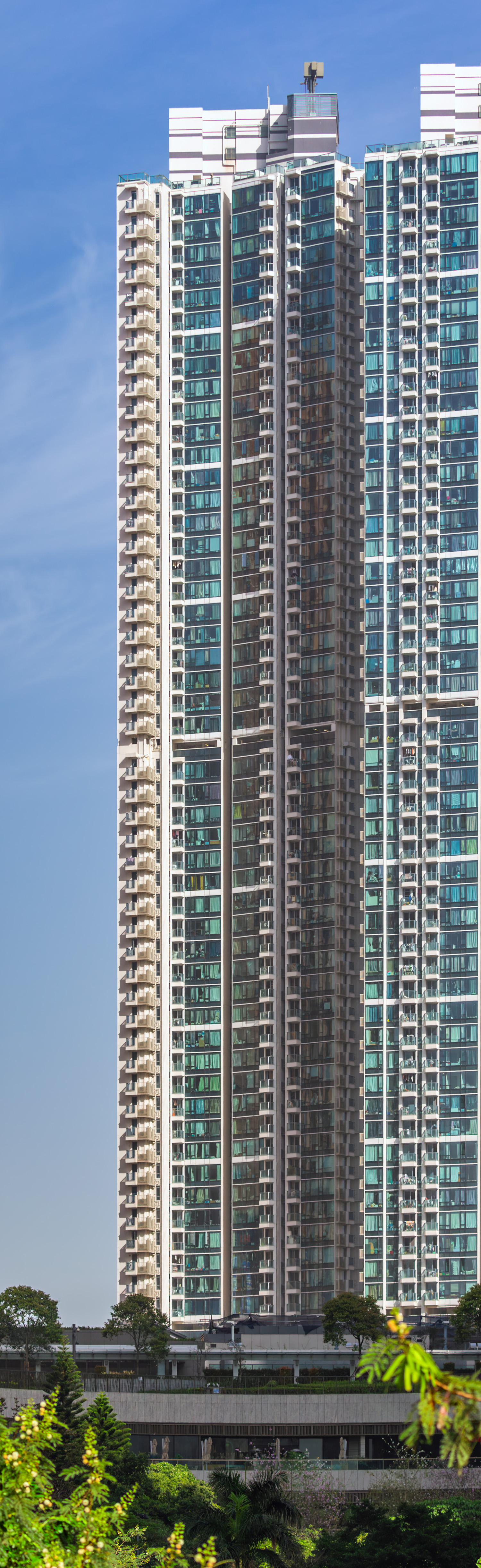 LOHAS Park Malibu Tower 1 - View from the southeast