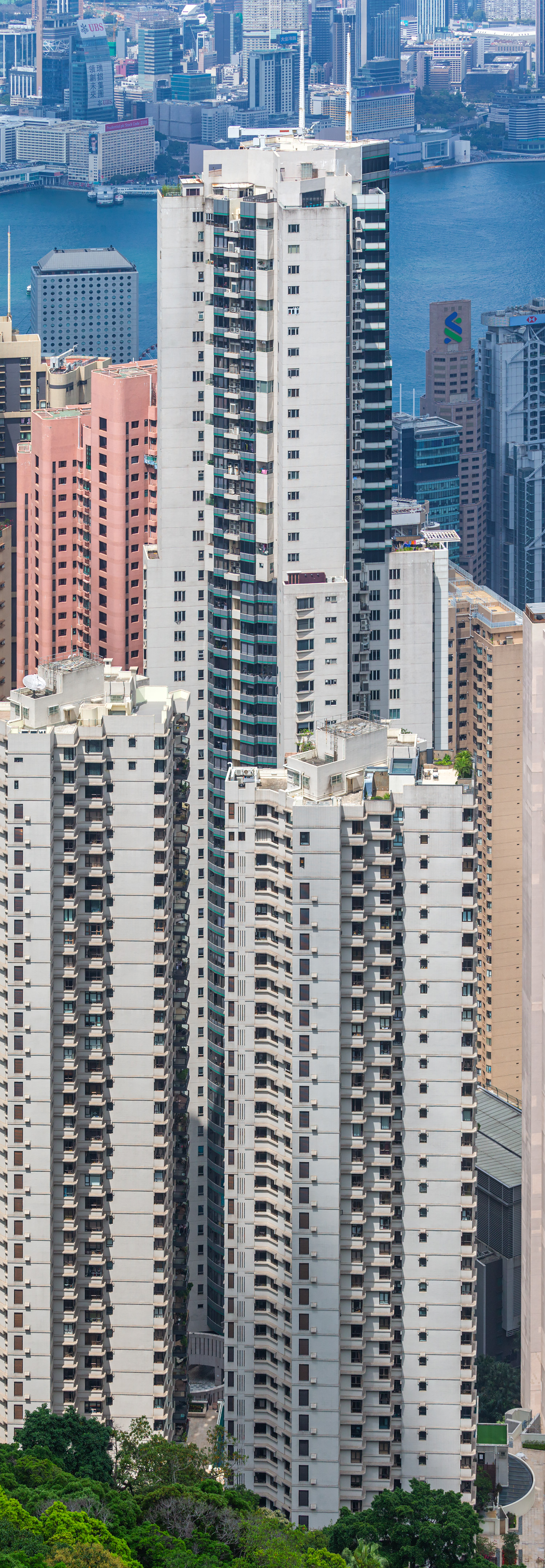 Tregunter Tower III - View from Peak Tower