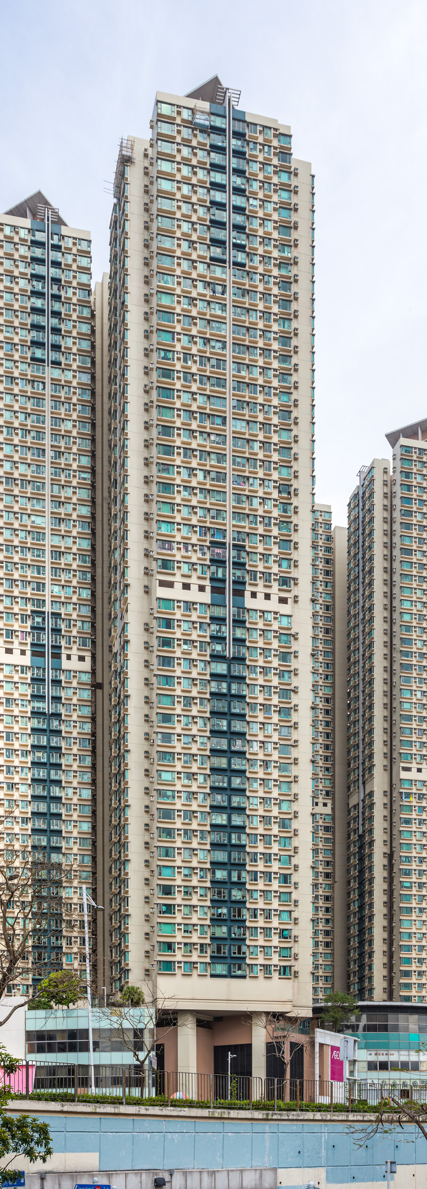 Tseung Kwan O Plaza Tower 8 - View from the southeast