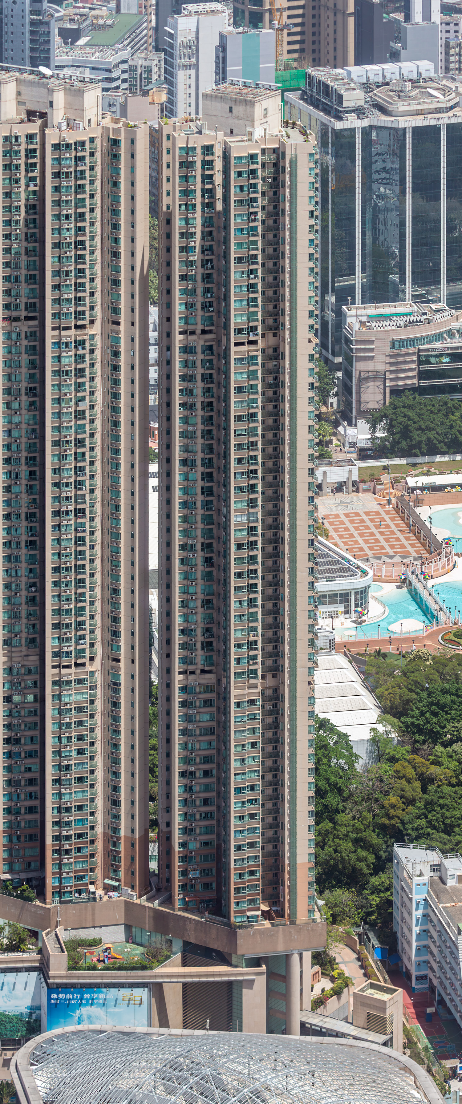 Victoria Towers I - View from International Commerce Centre