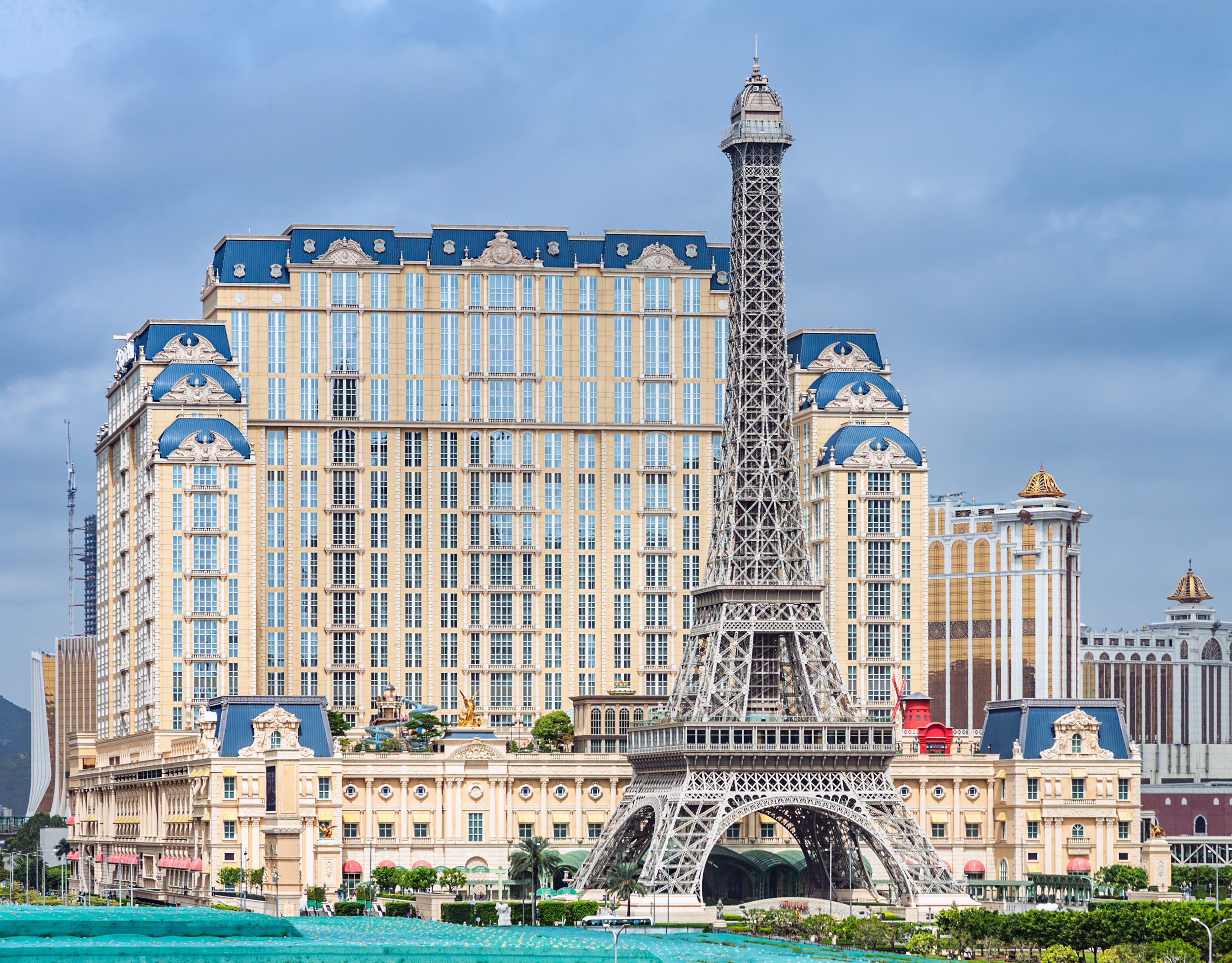 Parisian Macao - View from the east