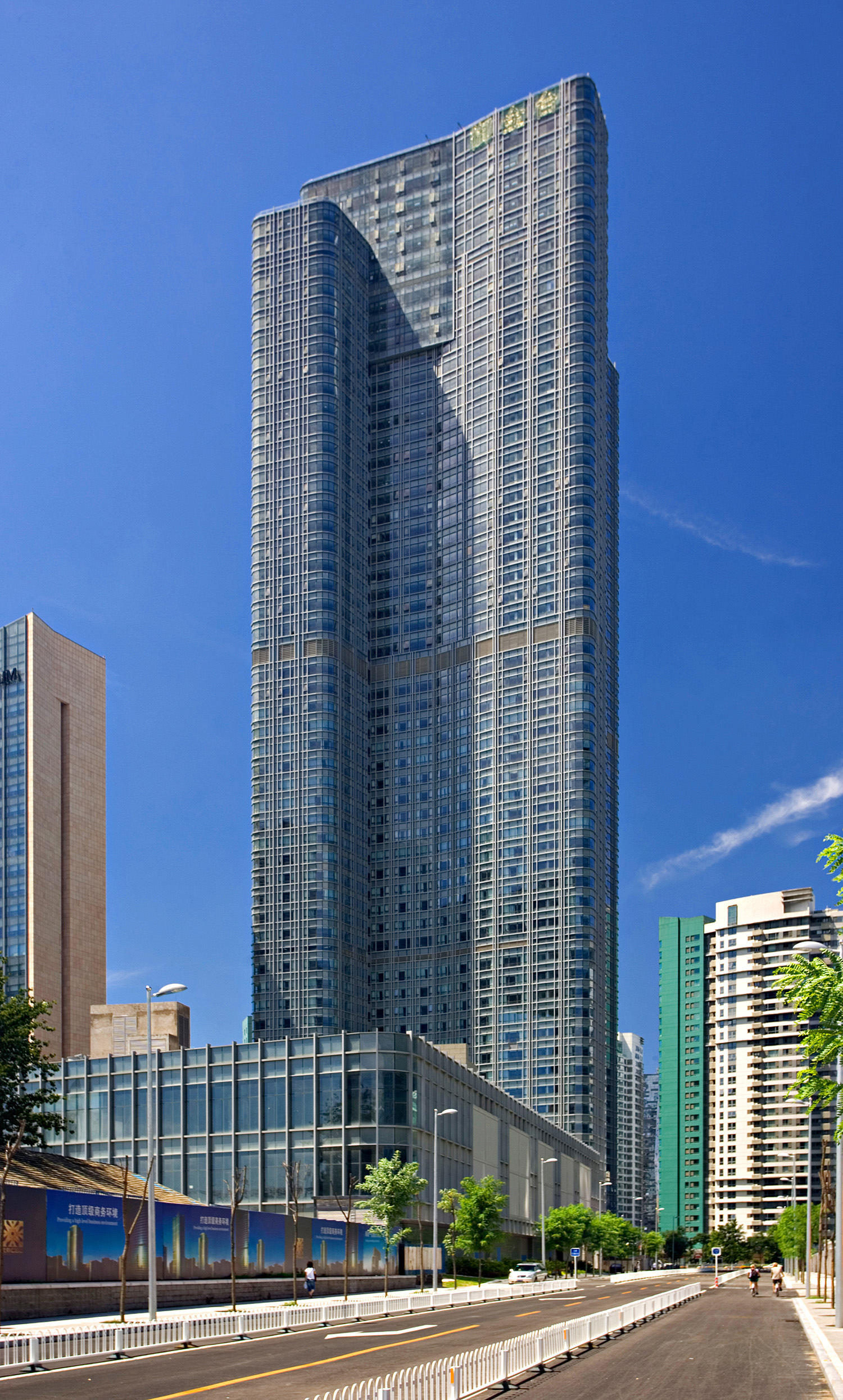 Fortune Heights, Peking - View from the east. © Mathias Beinling