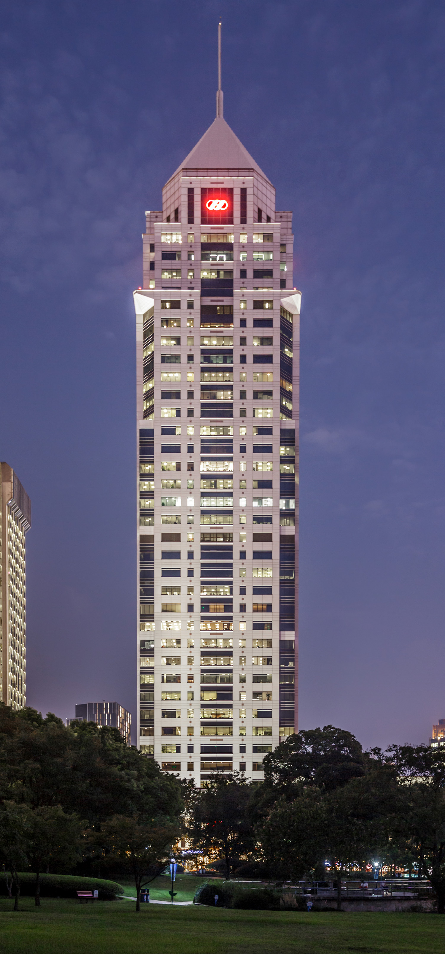 Lippo Plaza, Shanghai - View from the northwest. © Mathias Beinling