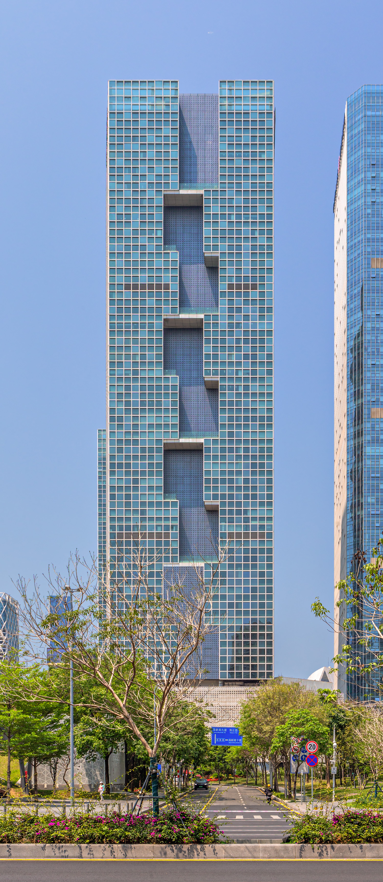 Baidu Headquarters East Tower - View from the east