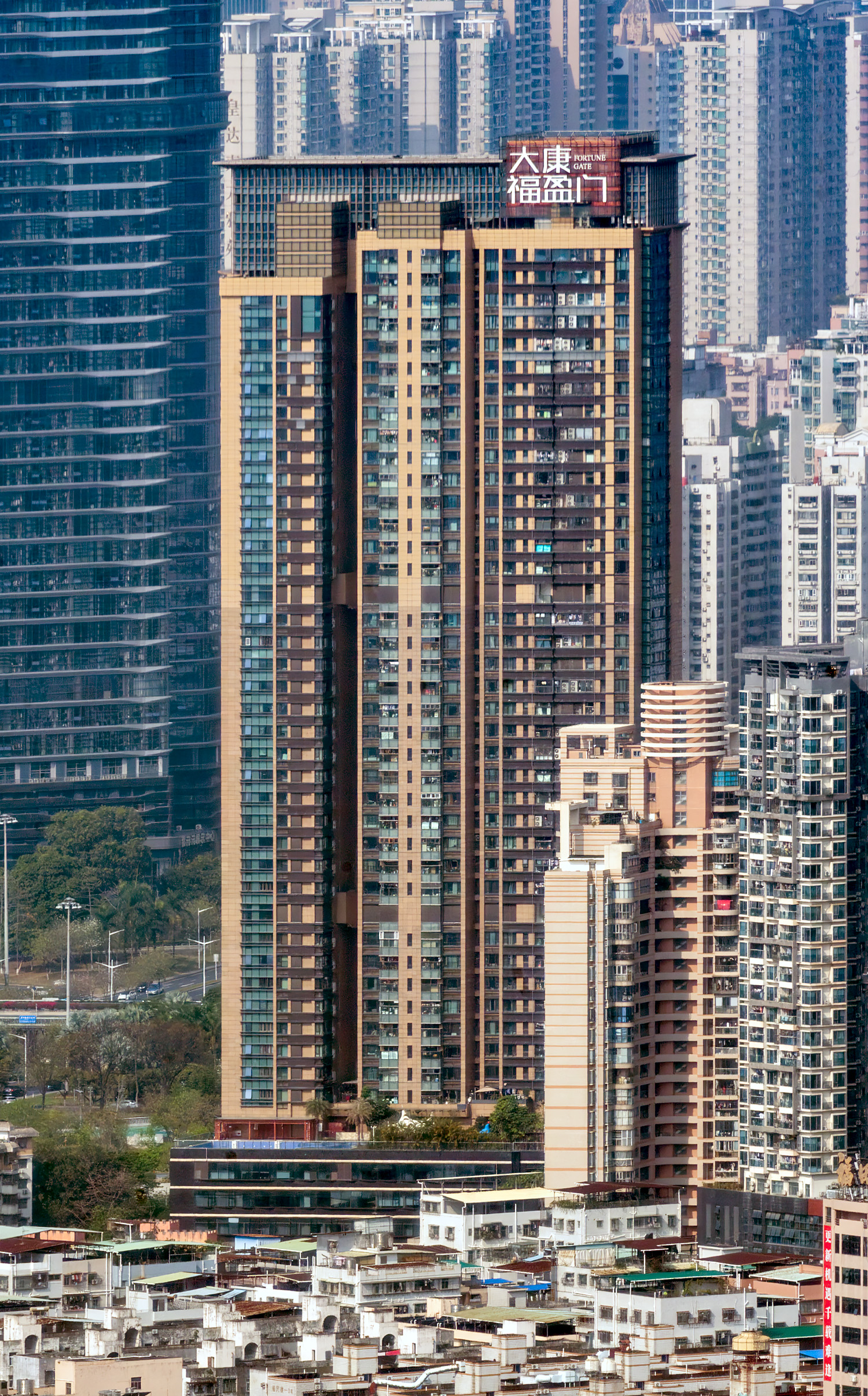 Fuyingmen - View from Shun Hing Square