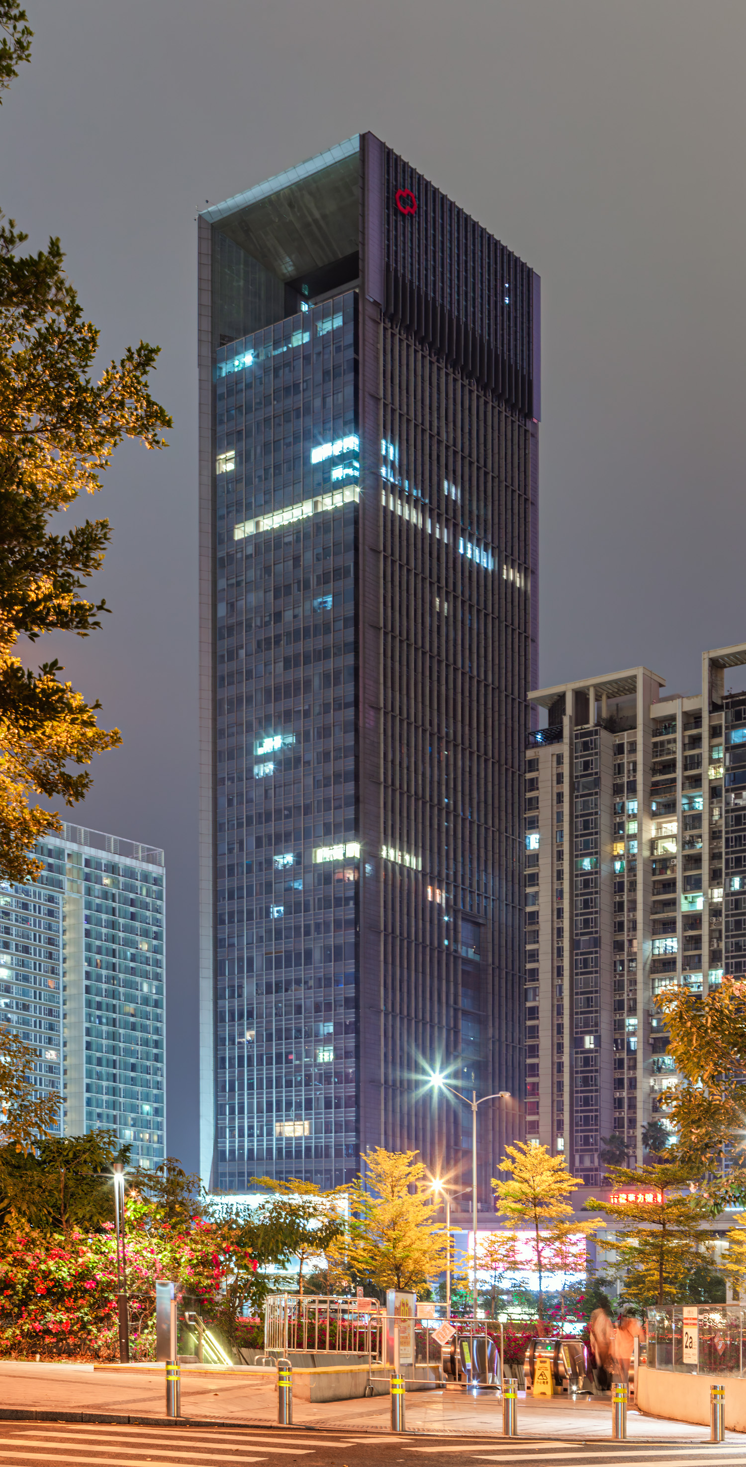 Galaxy Century A, Shenzhen - View from the northeast. © Mathias Beinling