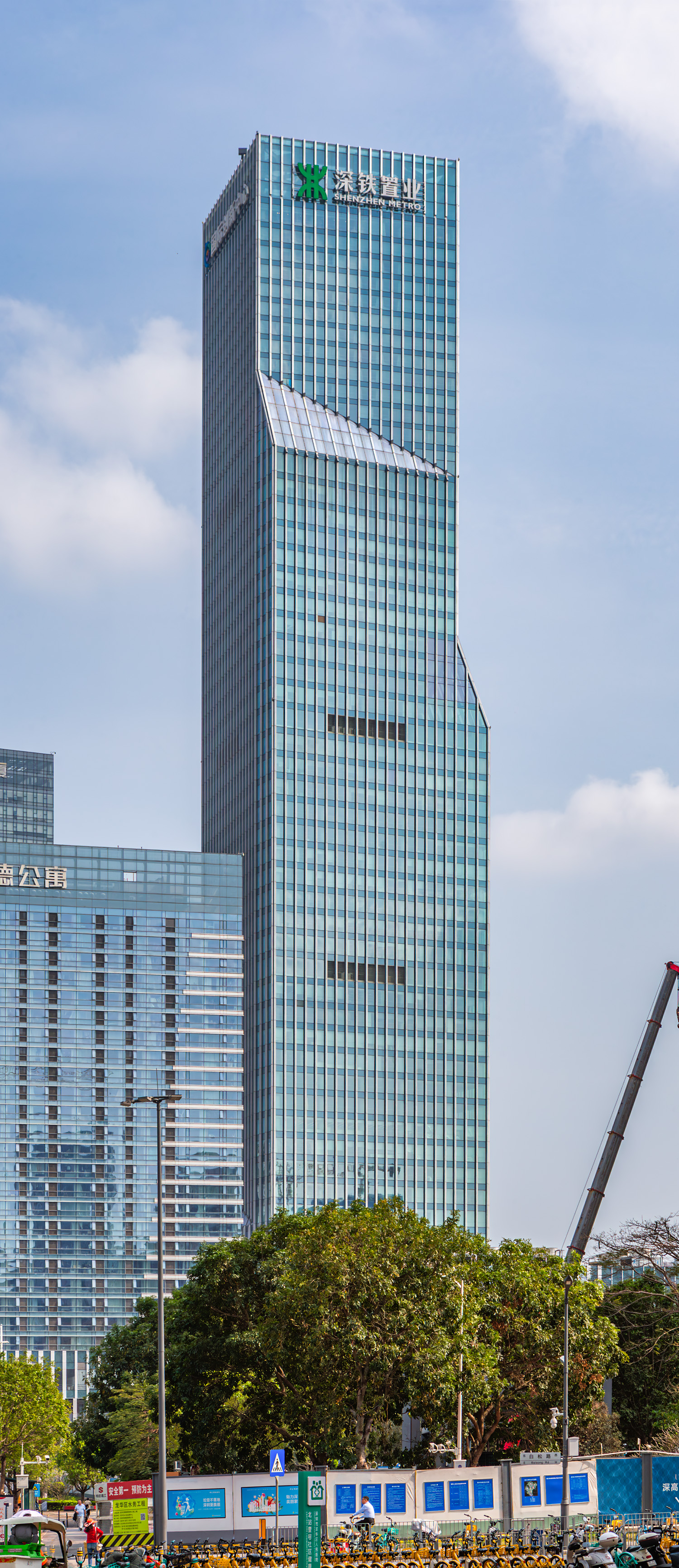 Huide Tower, Shenzhen - View from the north. © Mathias Beinling