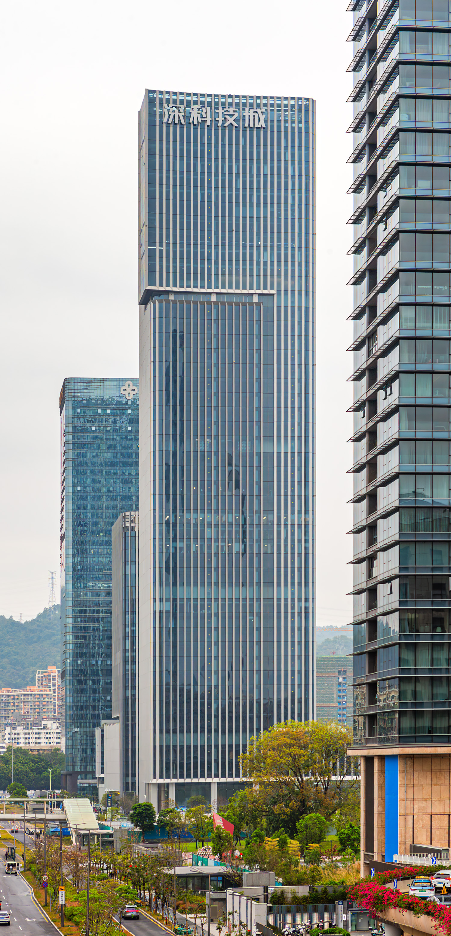 Kaisa Union City Centre, Shenzhen - View from the south. © Mathias Beinling