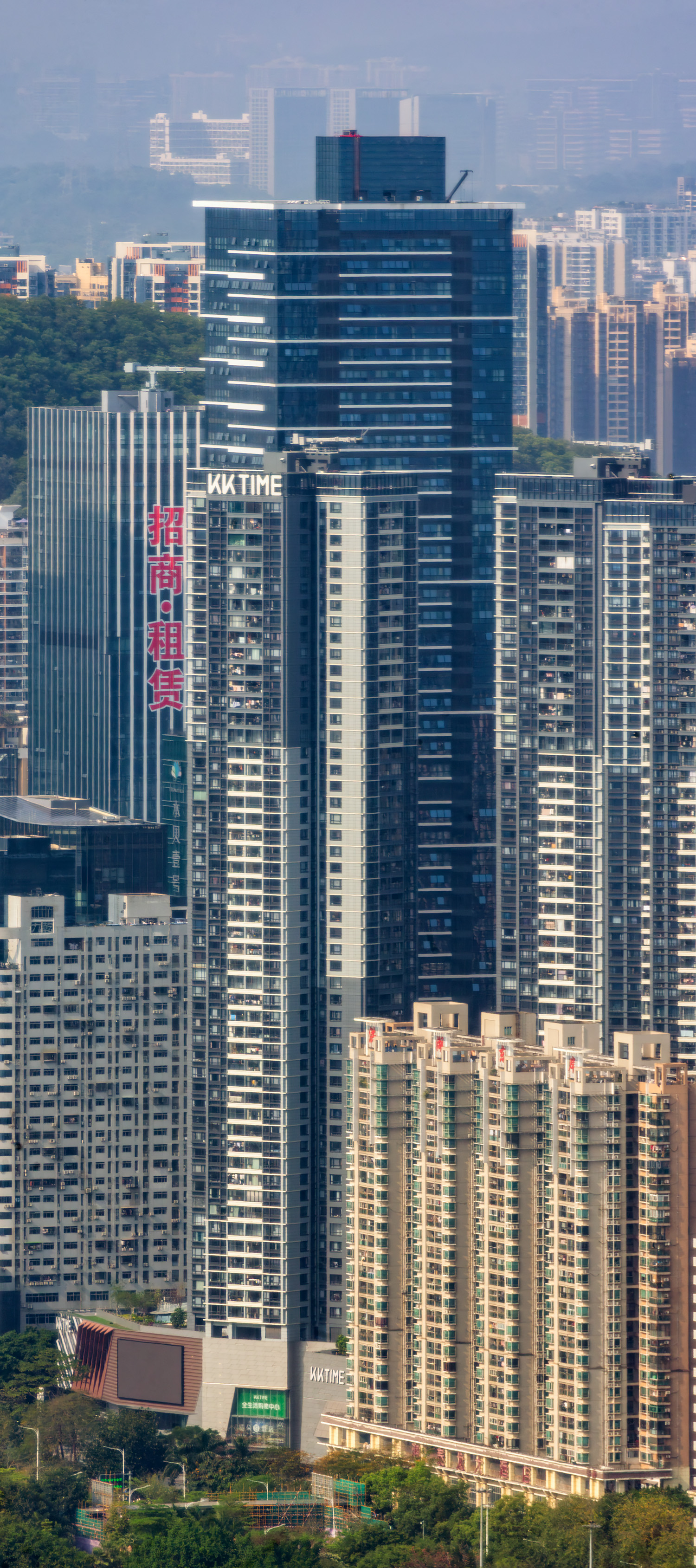 Kingkey Shuibei City Plaza Tower 1, Shenzhen - View from Shun Hing Square. © Mathias Beinling