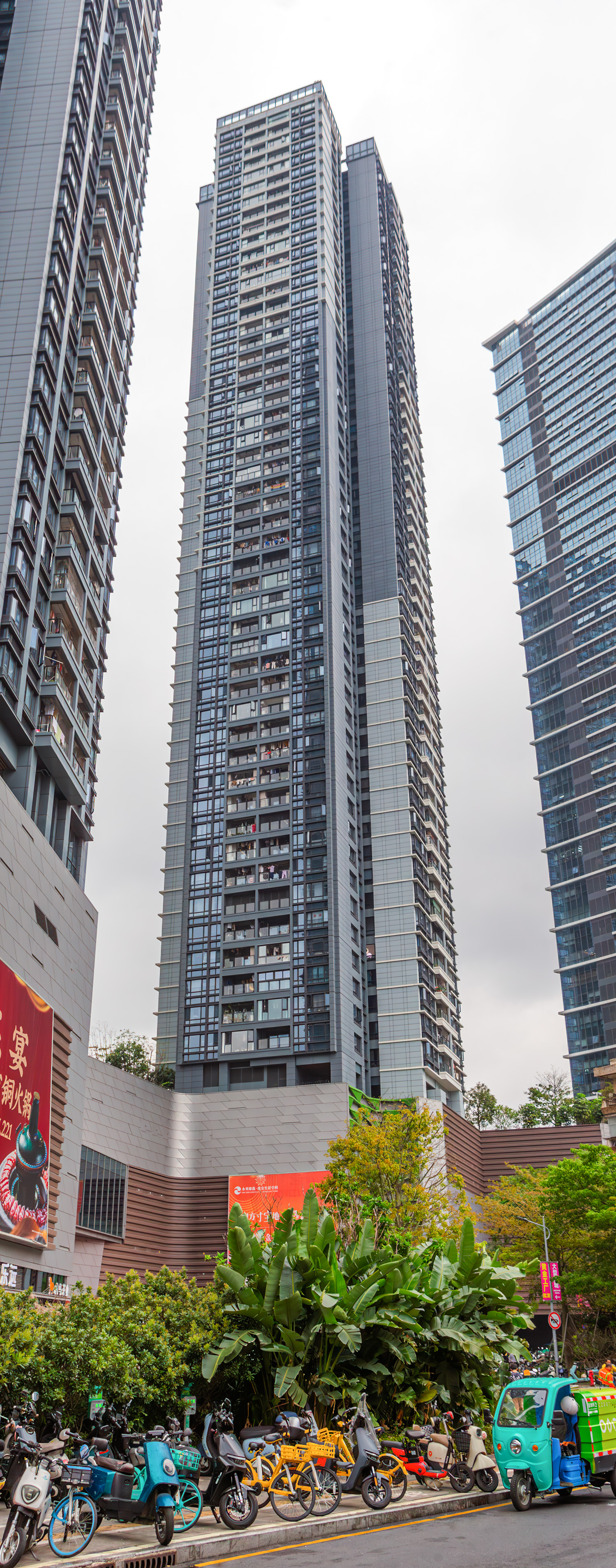 Kingkey Shuibei City Plaza Tower 3 - View from the southeast