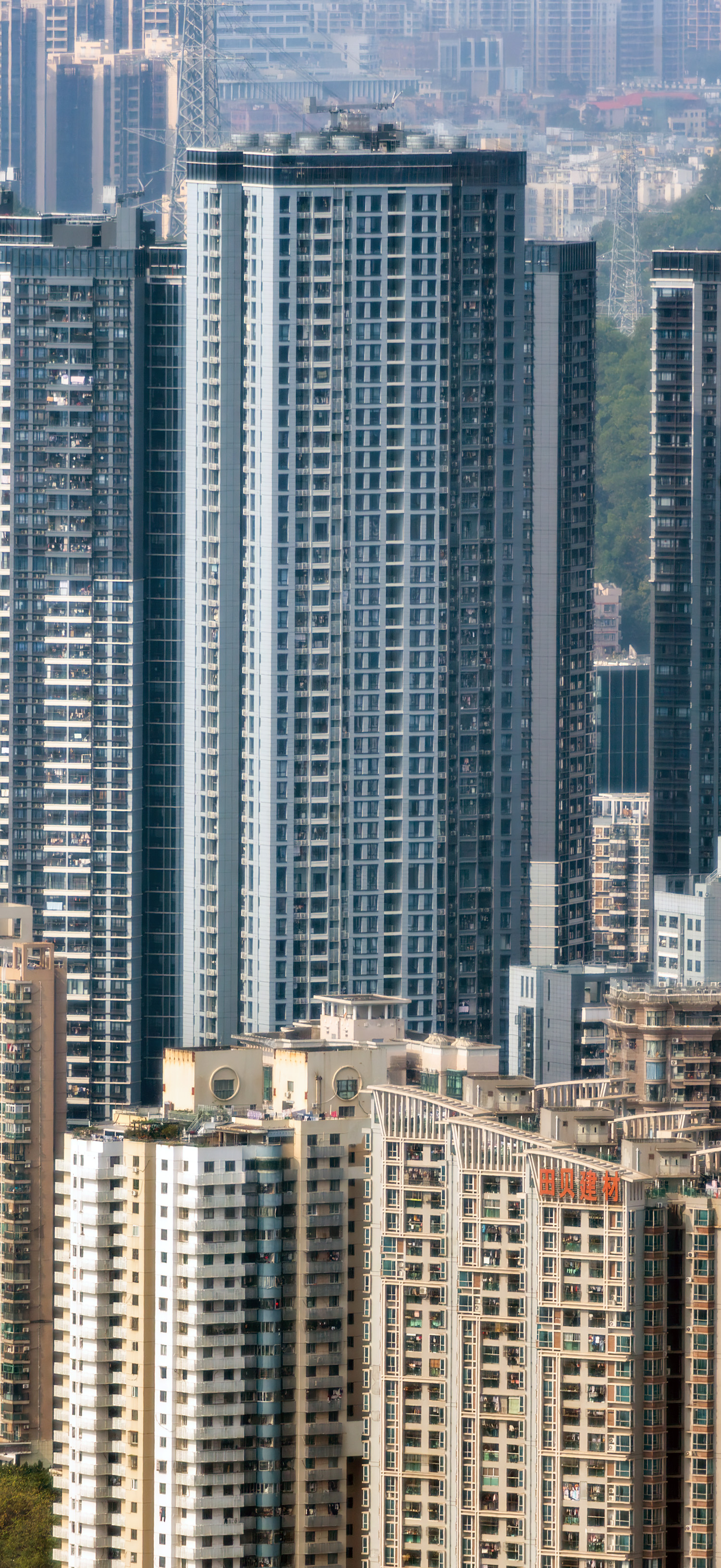 Kingkey Shuibei City Plaza Tower 6, Shenzhen - View from Shun Hing Square. © Mathias Beinling