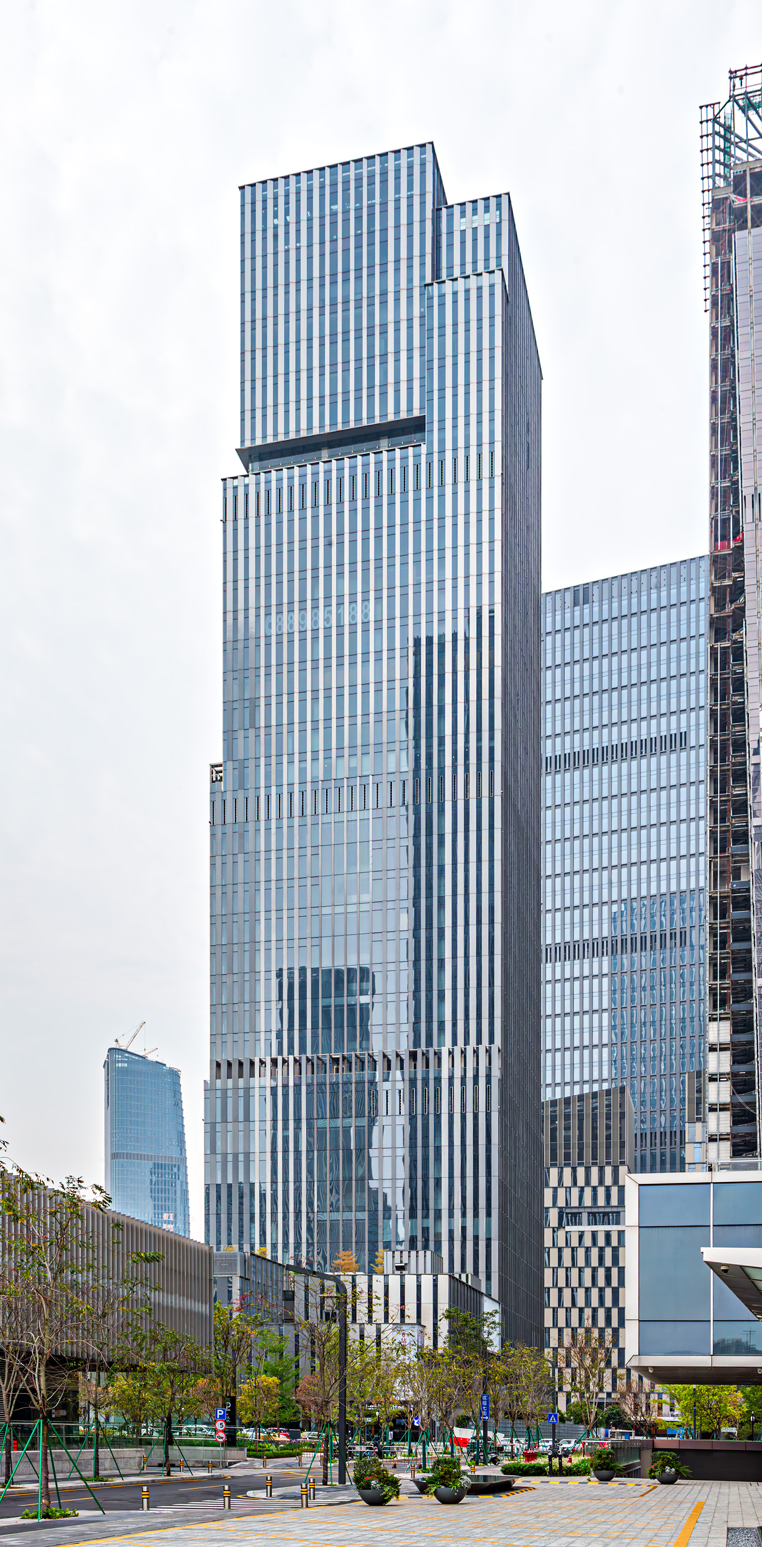 Qianhai Huaqiang Headquarters, Shenzhen - View from the north. © Mathias Beinling