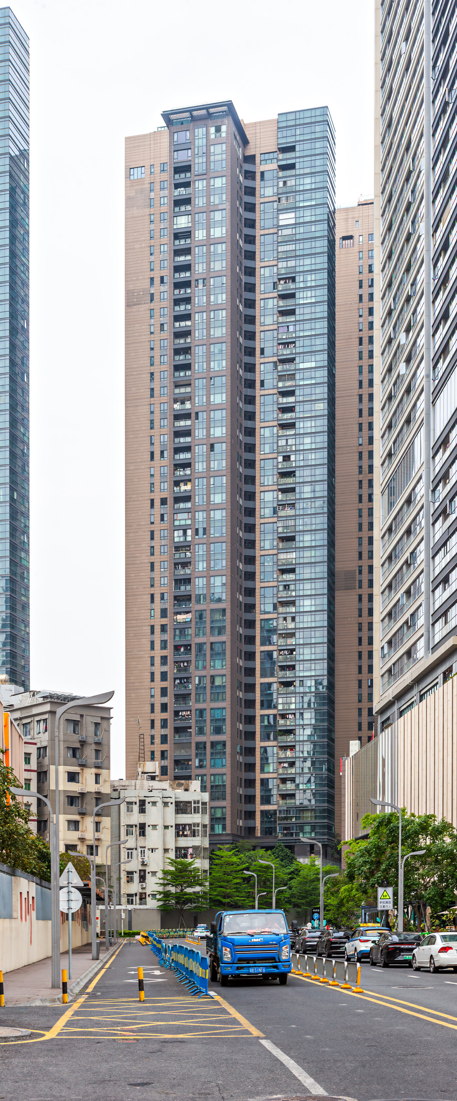 Riverfront Times Square Tower 2 - View from the southeast