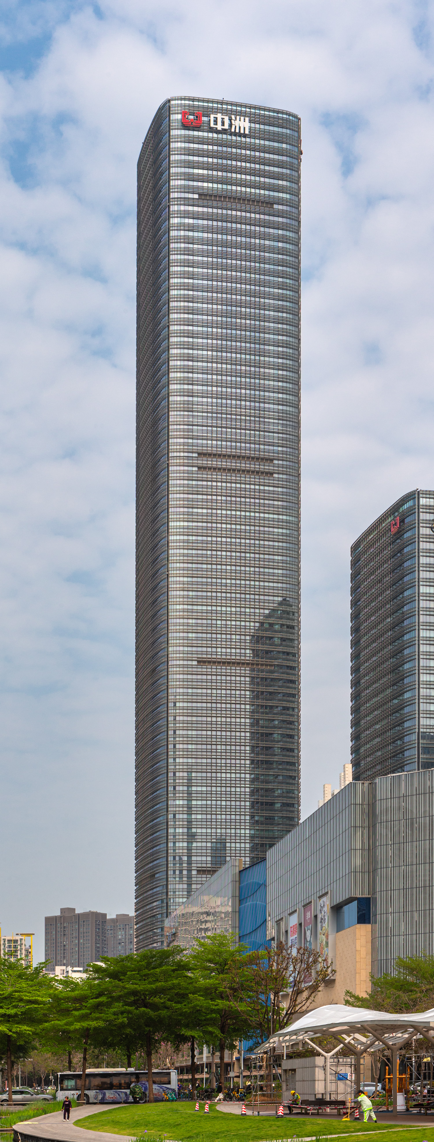 Shenzhen Zhongzhou Holdings Financial Center, Shenzhen - View from the east. © Mathias Beinling
