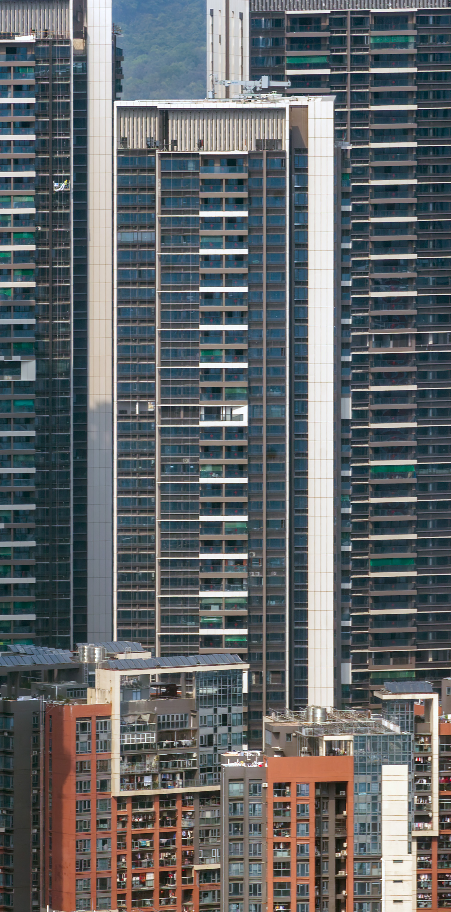 Yitian Rising World Phase II Tower 6, Shenzhen - View from Shun Hing Square. © Mathias Beinling